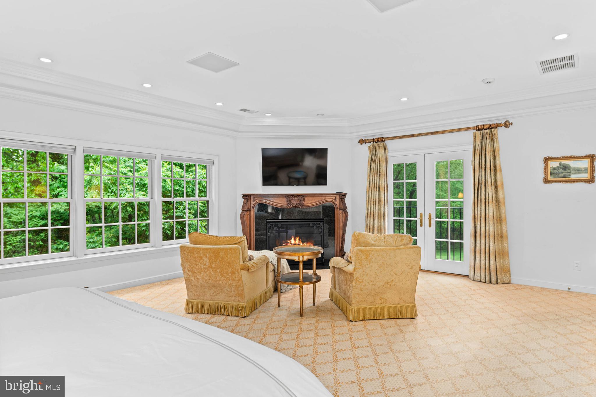 1333 Beaumont Dr