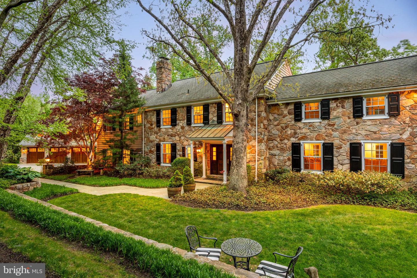 1333 Beaumont Dr