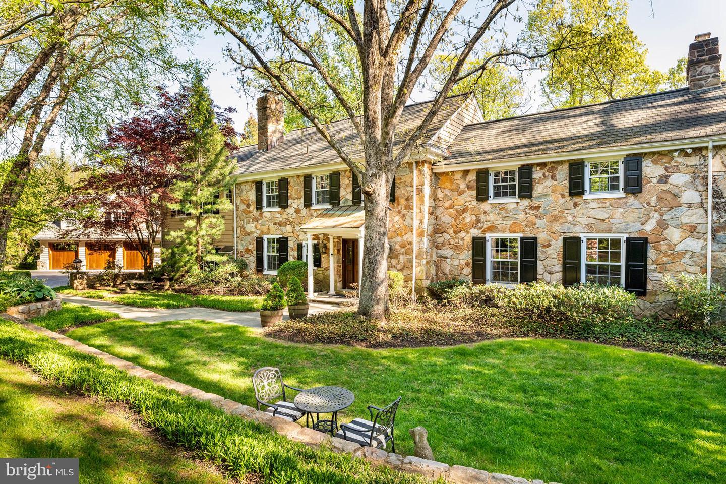 1333 Beaumont Dr