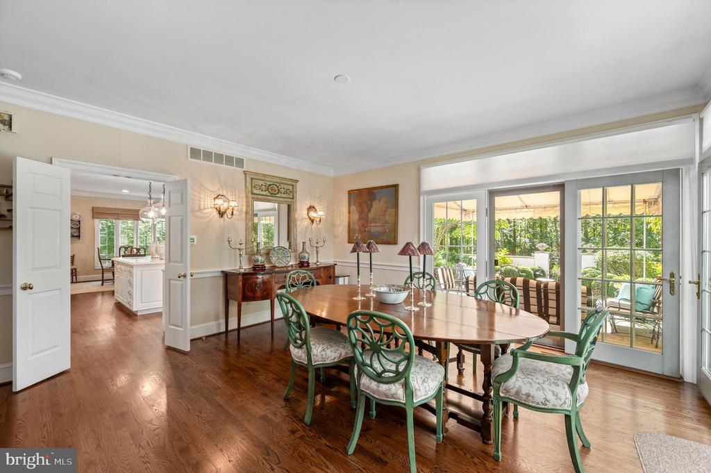 1236 DENBIGH LANE