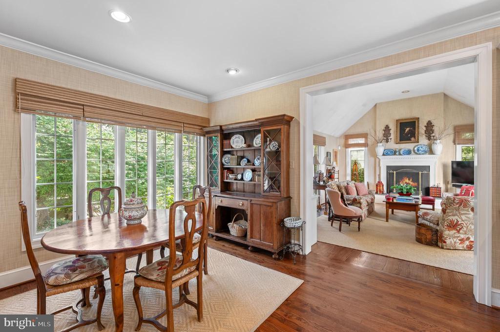 1236 DENBIGH LANE