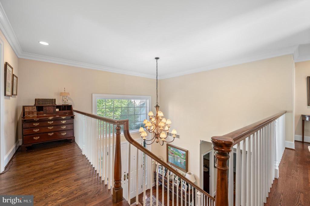 1236 DENBIGH LANE