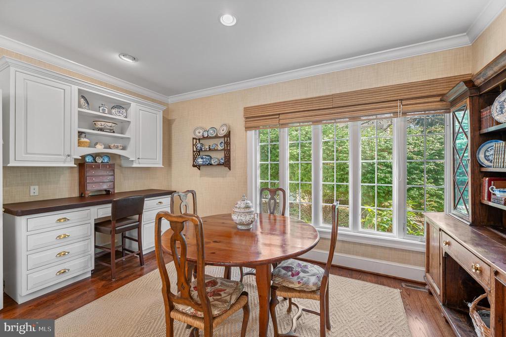 1236 DENBIGH LANE