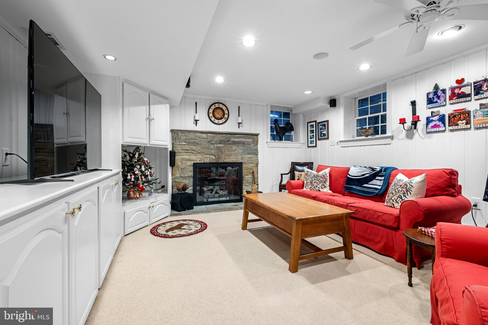 810 MERION SQUARE ROAD