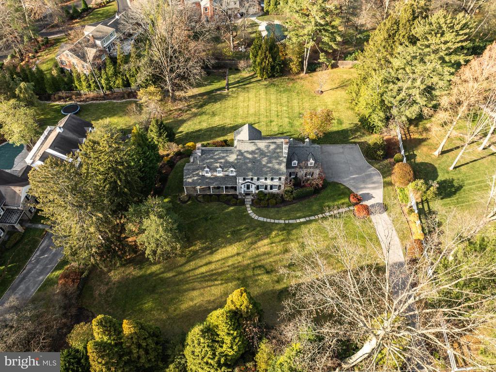 810 MERION SQUARE ROAD