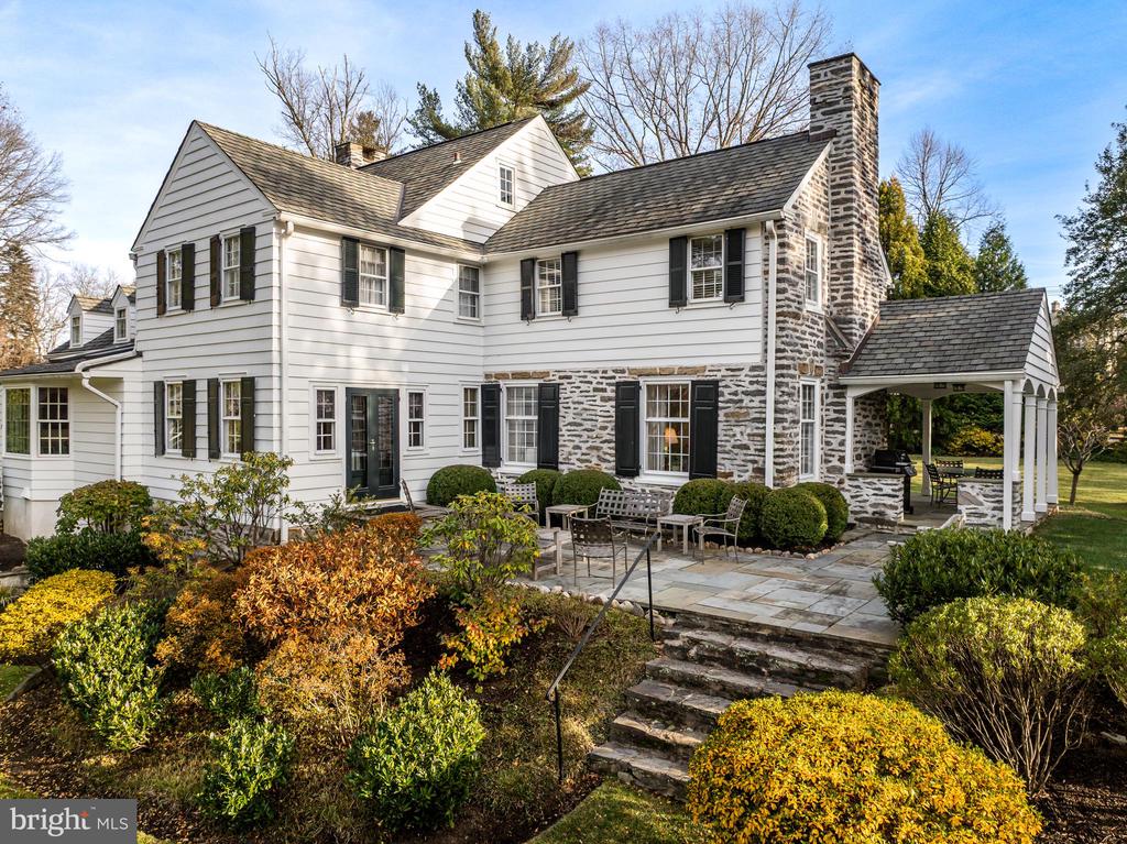 810 MERION SQUARE ROAD