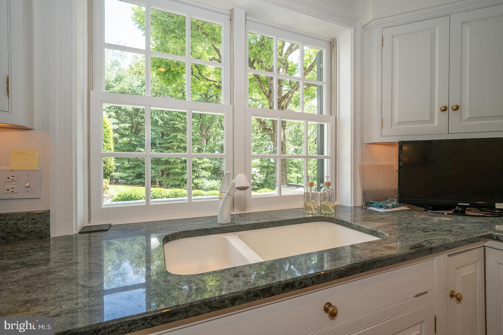 1109 BRYNLAWN ROAD