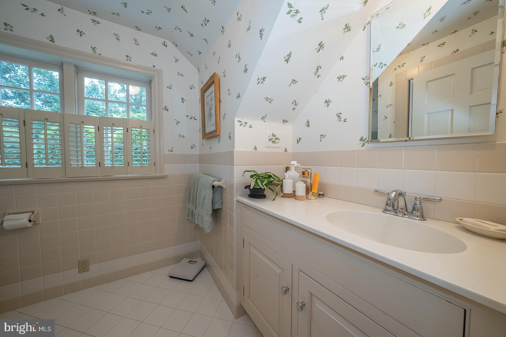 1109 BRYNLAWN ROAD