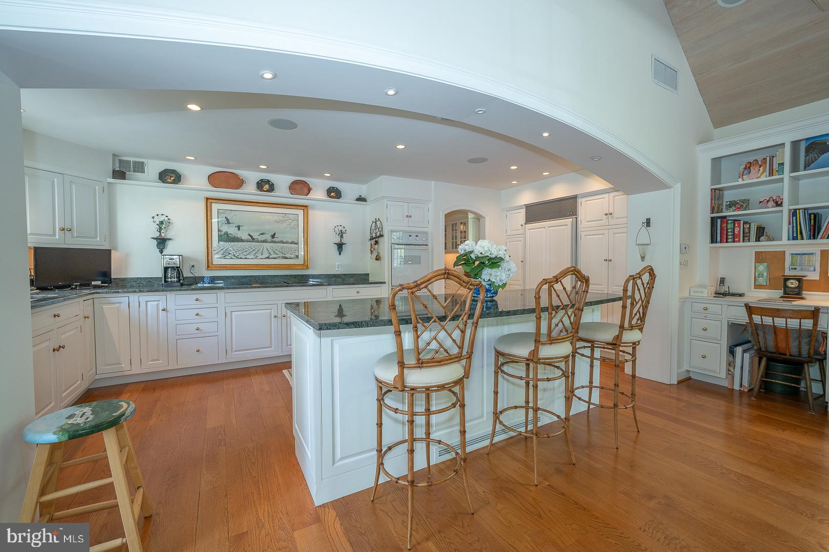 1109 BRYNLAWN ROAD