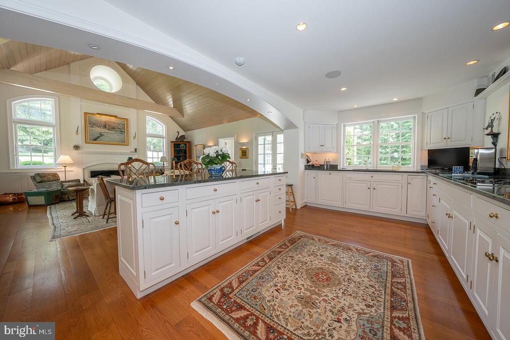 1109 BRYNLAWN ROAD