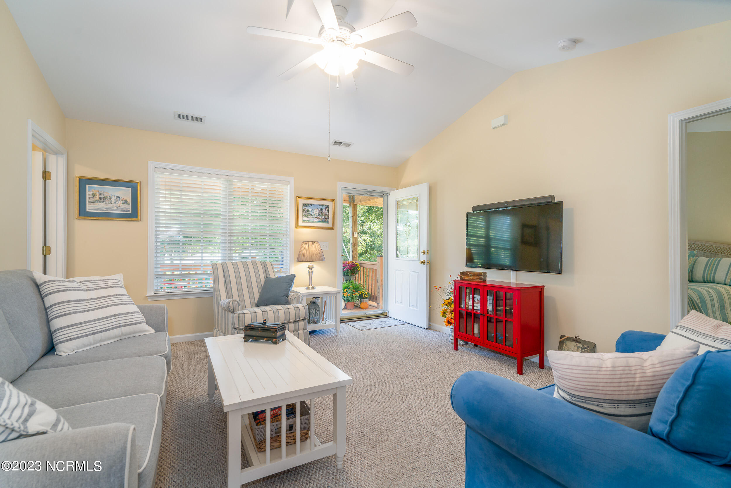 151 NE 30th Street