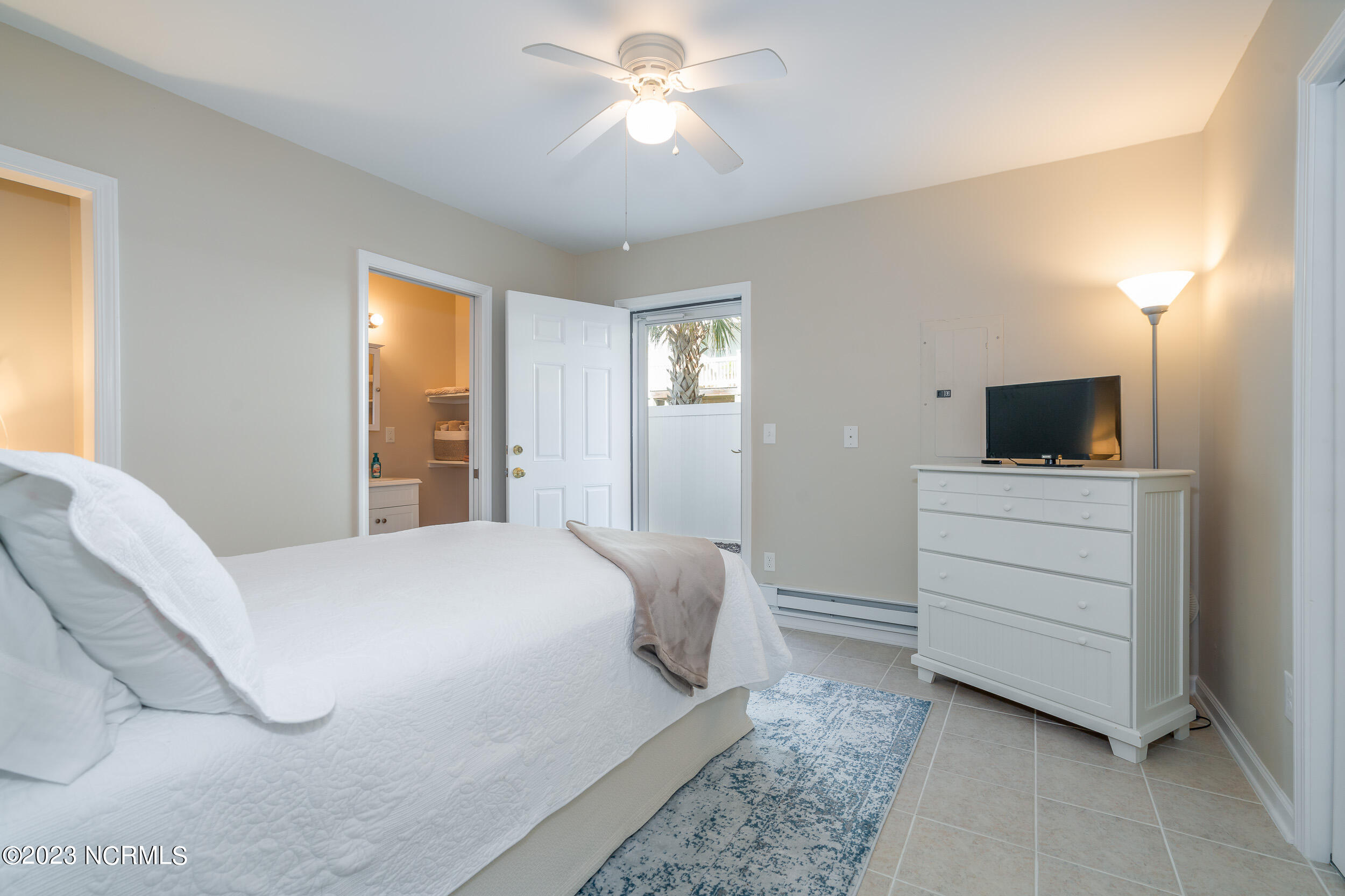 151 NE 30th Street