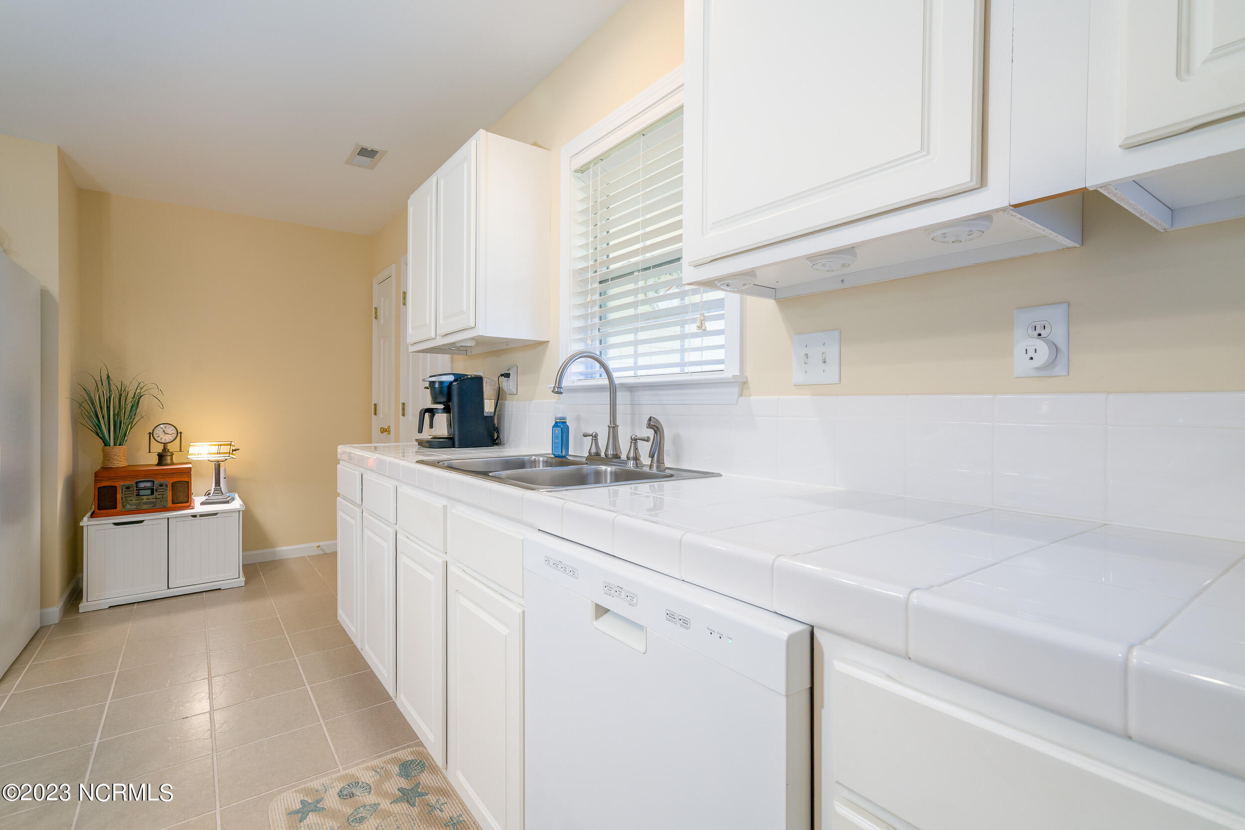 151 NE 30th Street
