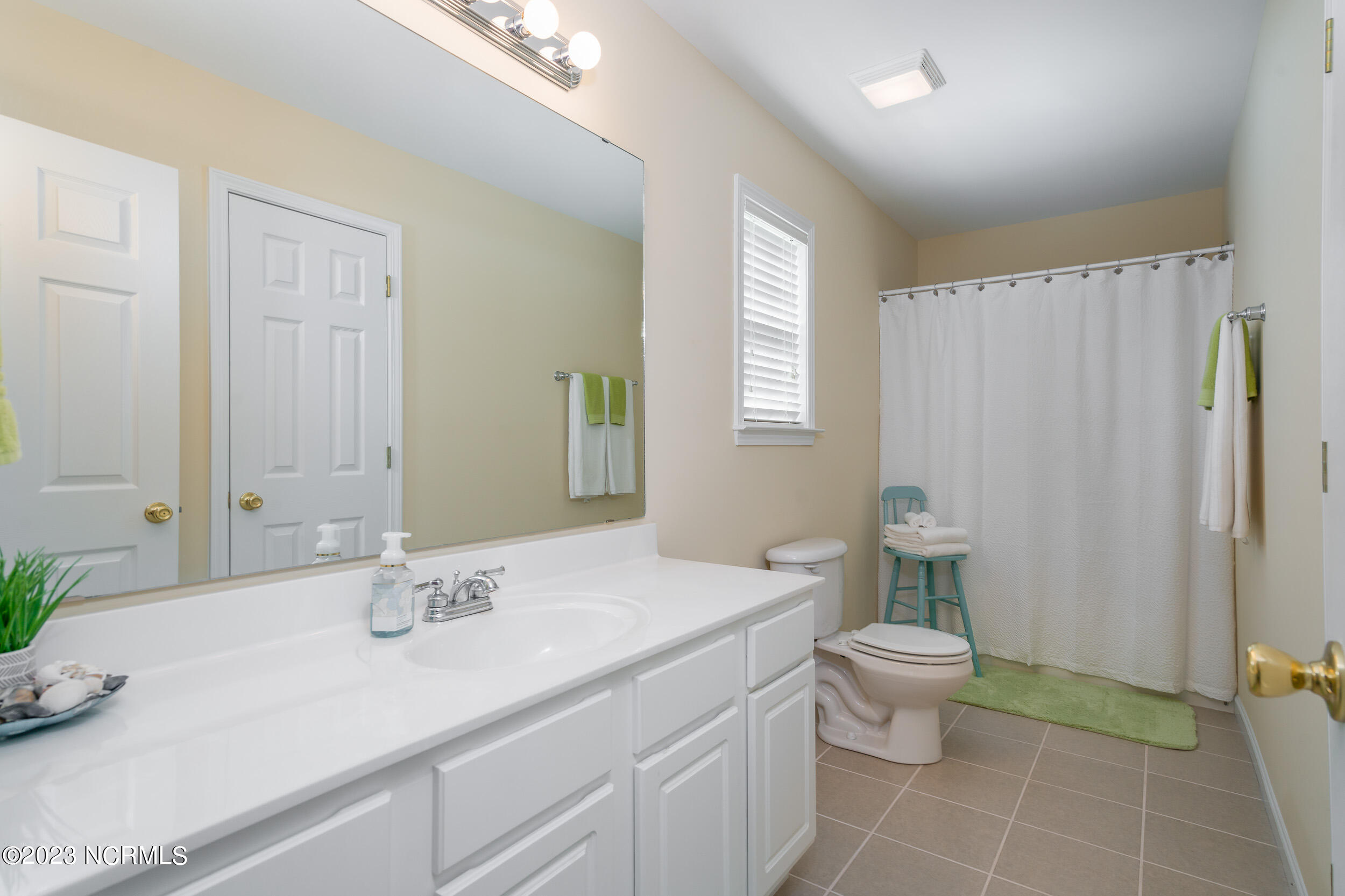 151 NE 30th Street