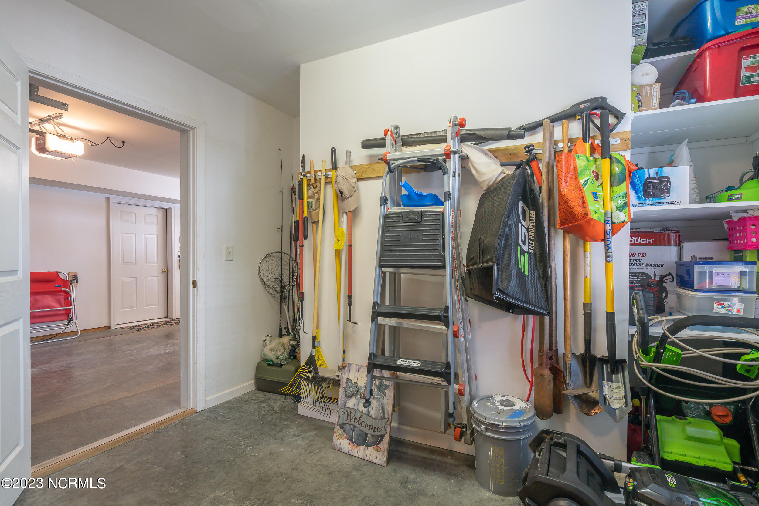 151 NE 30th Street