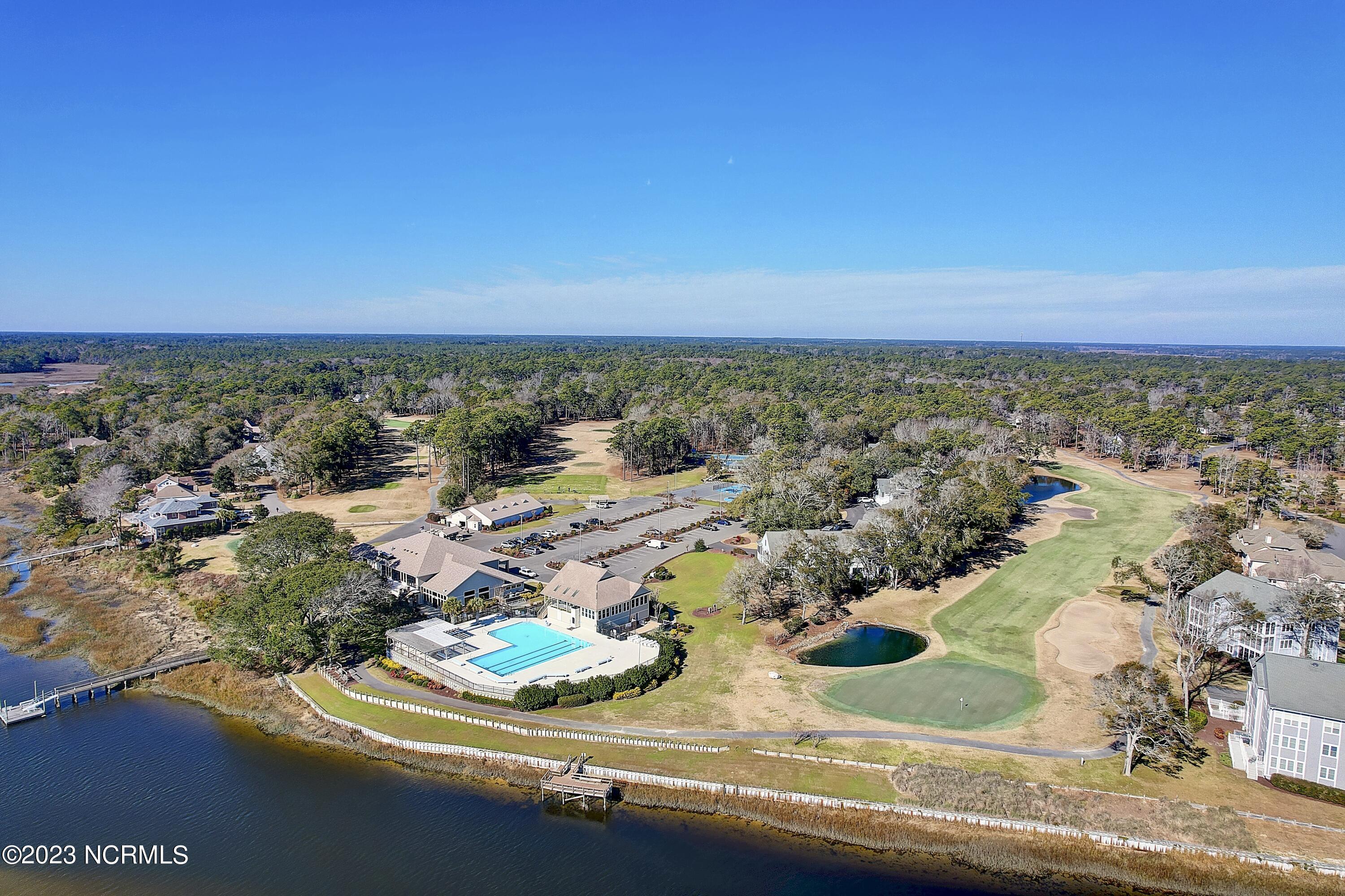 192 56 Osprey Court SW