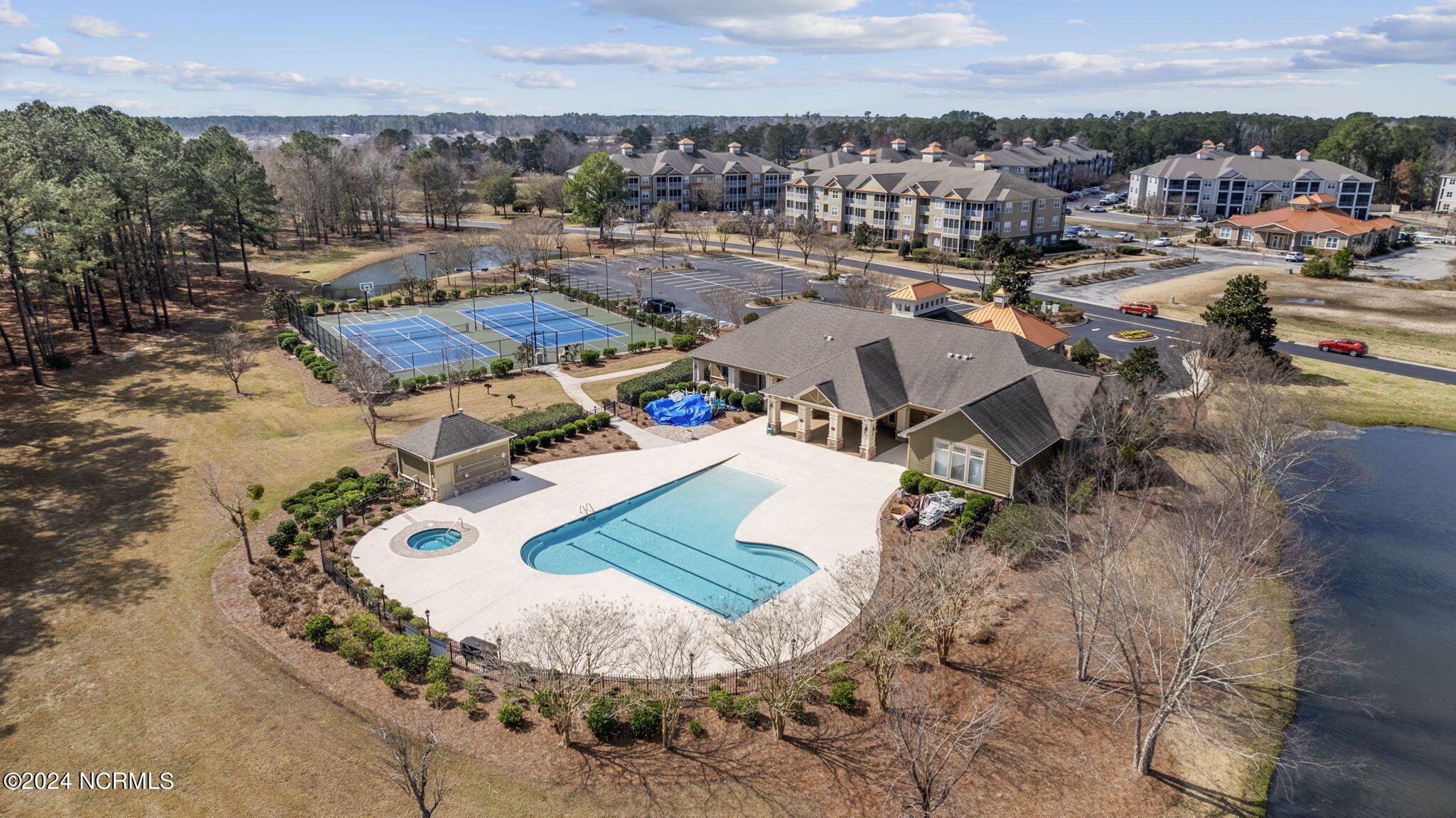 395 S Crow Creek Drive, 1601