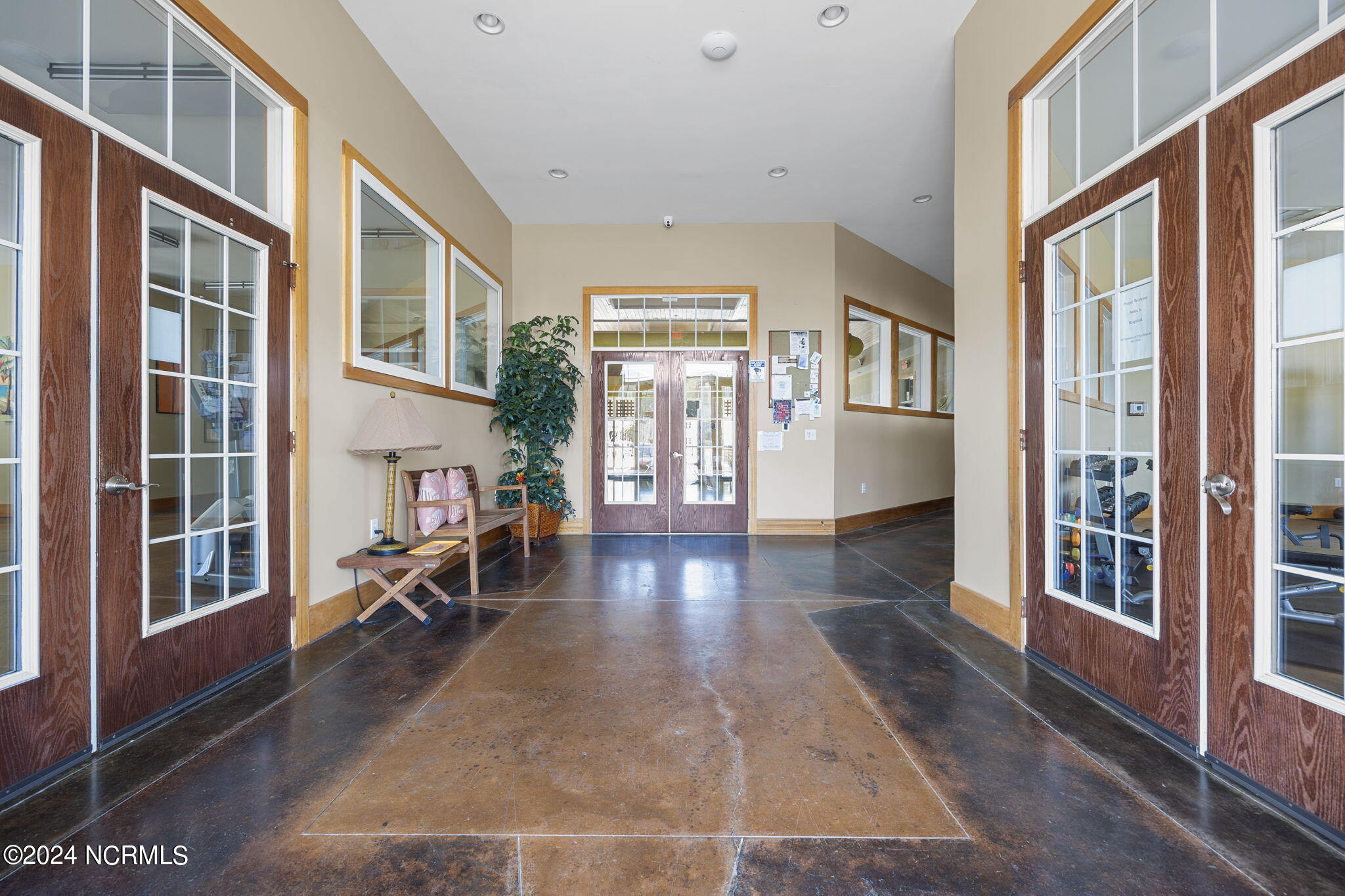 395 S Crow Creek Drive, 1601