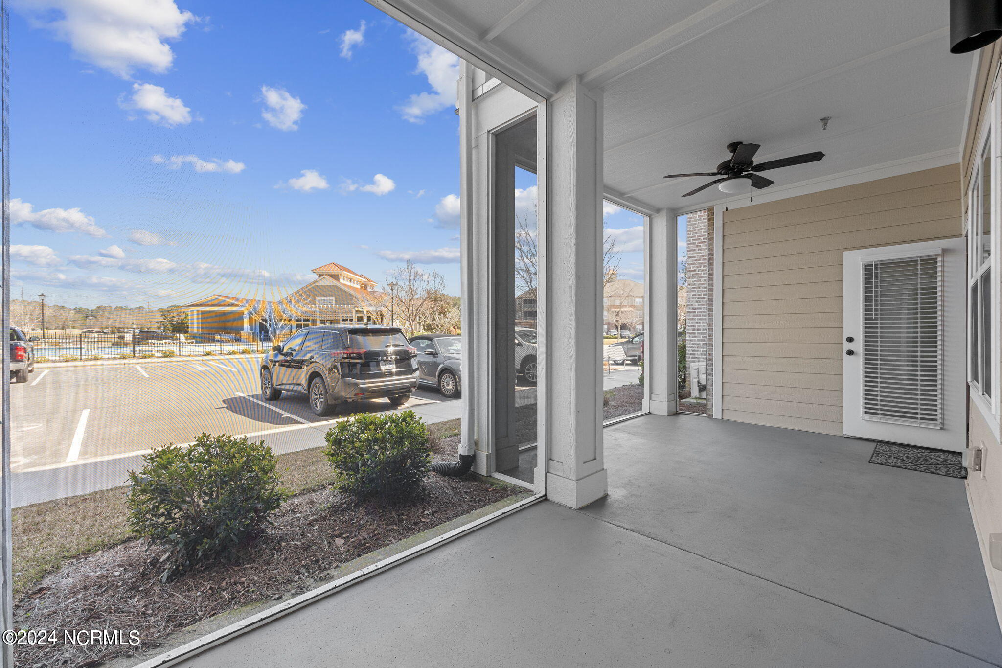 395 S Crow Creek Drive, 1601