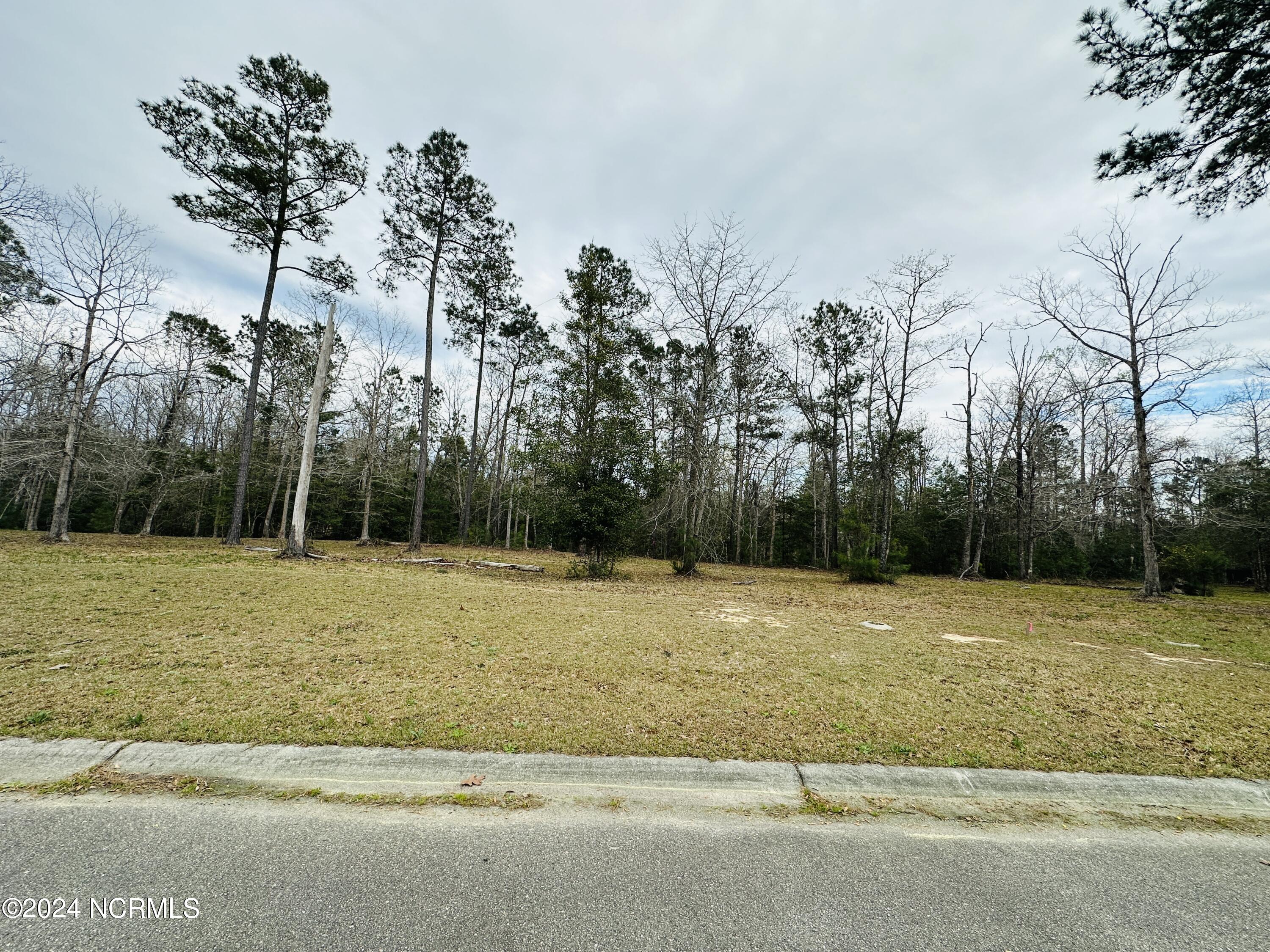 572 Sanctuary Point SW