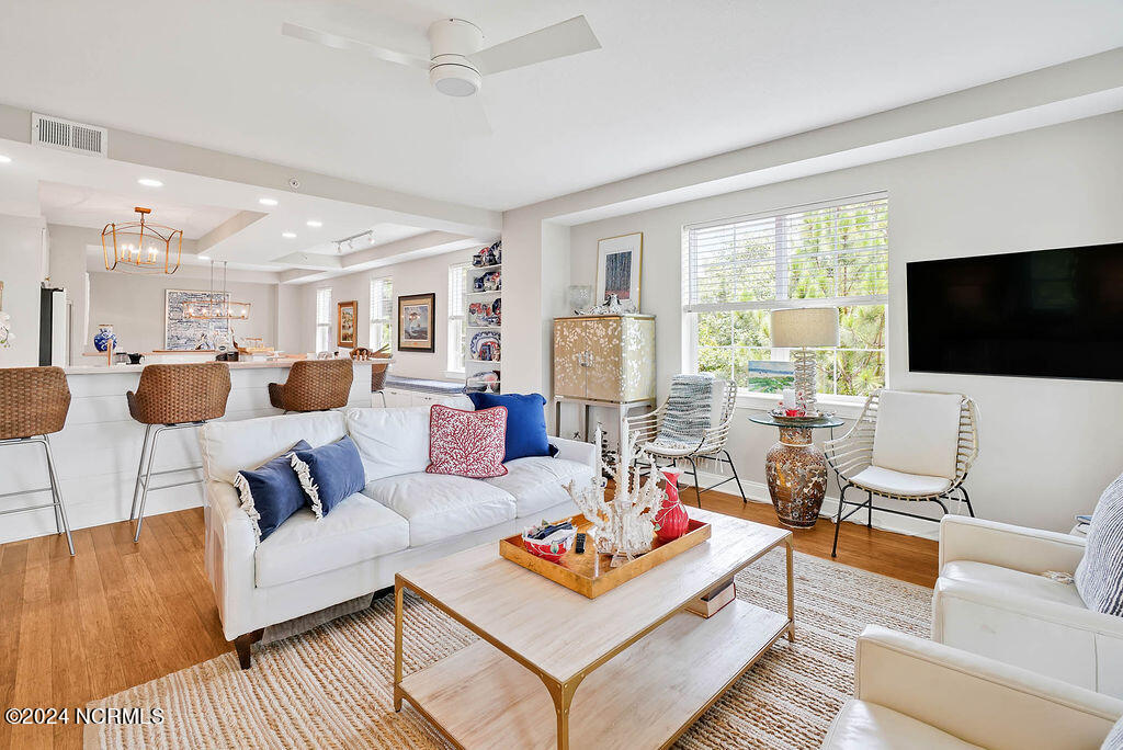 2100 Marsh Grove Lane, Unit 2301