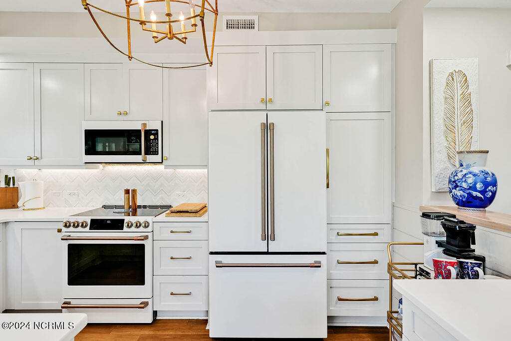 2100 Marsh Grove Lane, Unit 2301