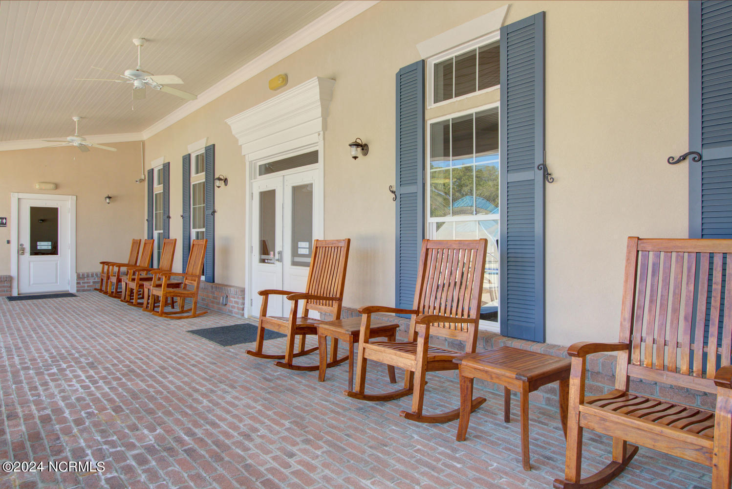 2100 Marsh Grove Lane, Unit 2301