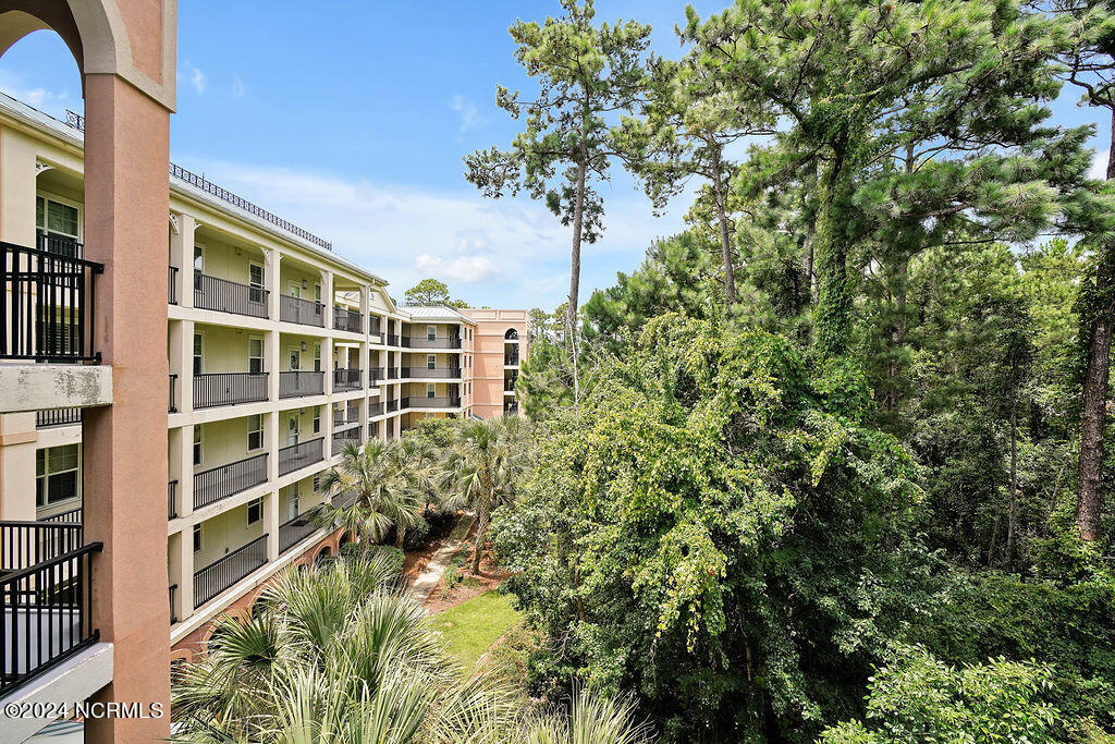 2100 Marsh Grove Lane, Unit 2301