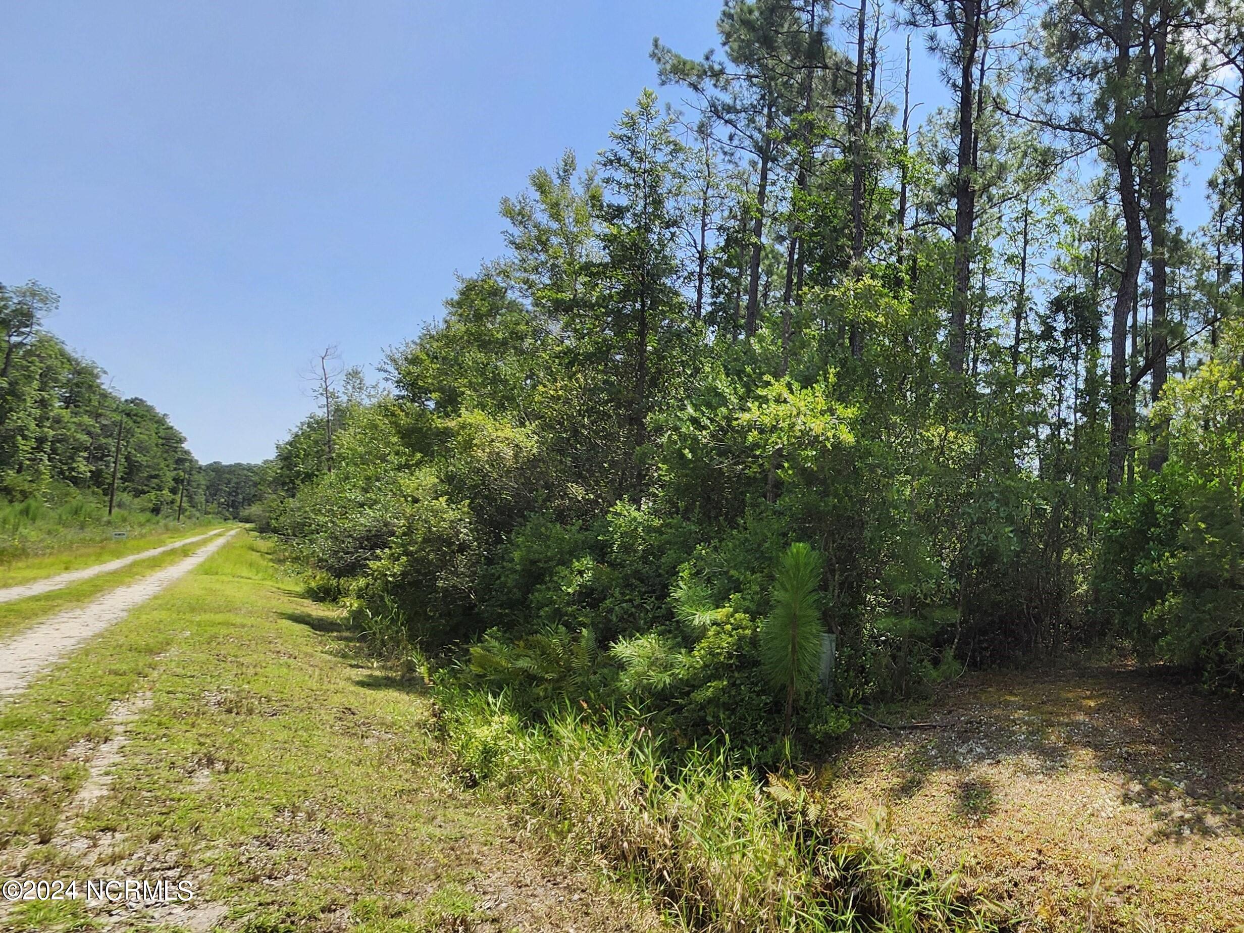 285 & 301 Bluebird Road