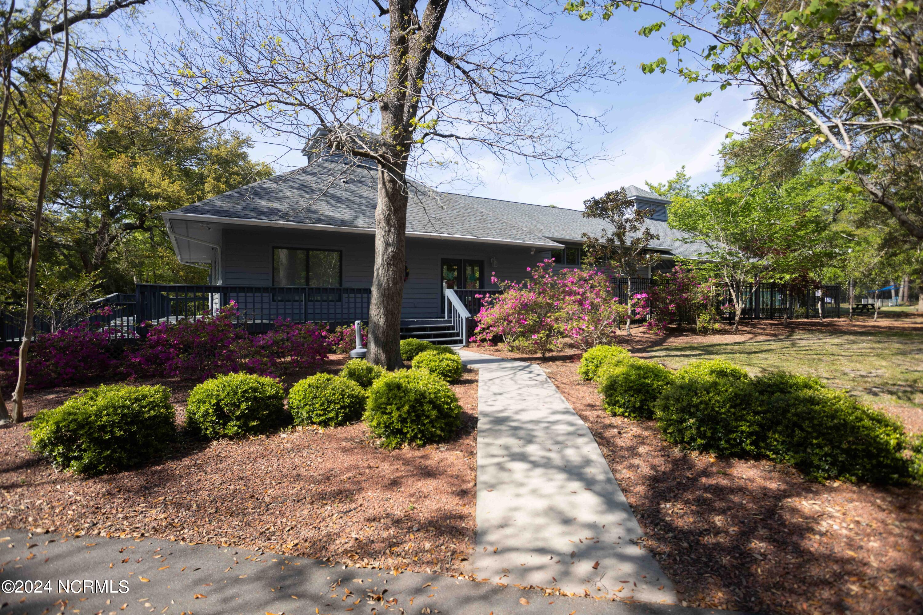 3517 Tarpon Court SE