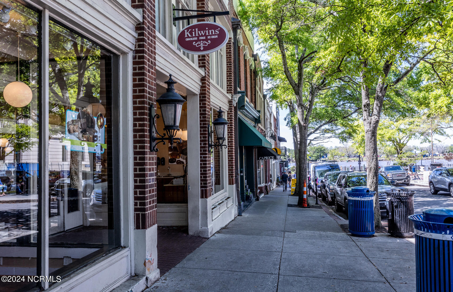 348 Currents Place SE, 62