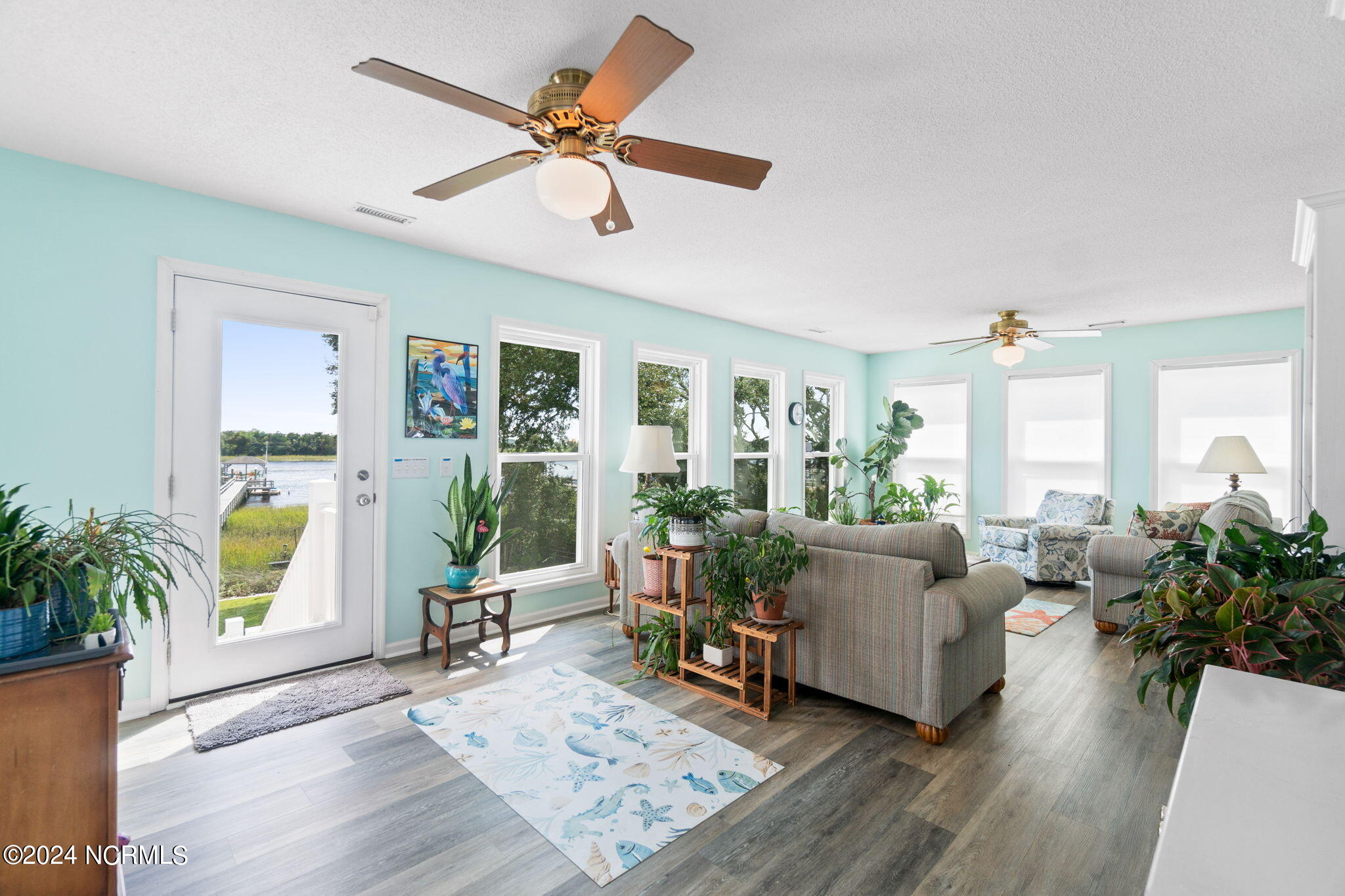 3717 Windy Point Road SW