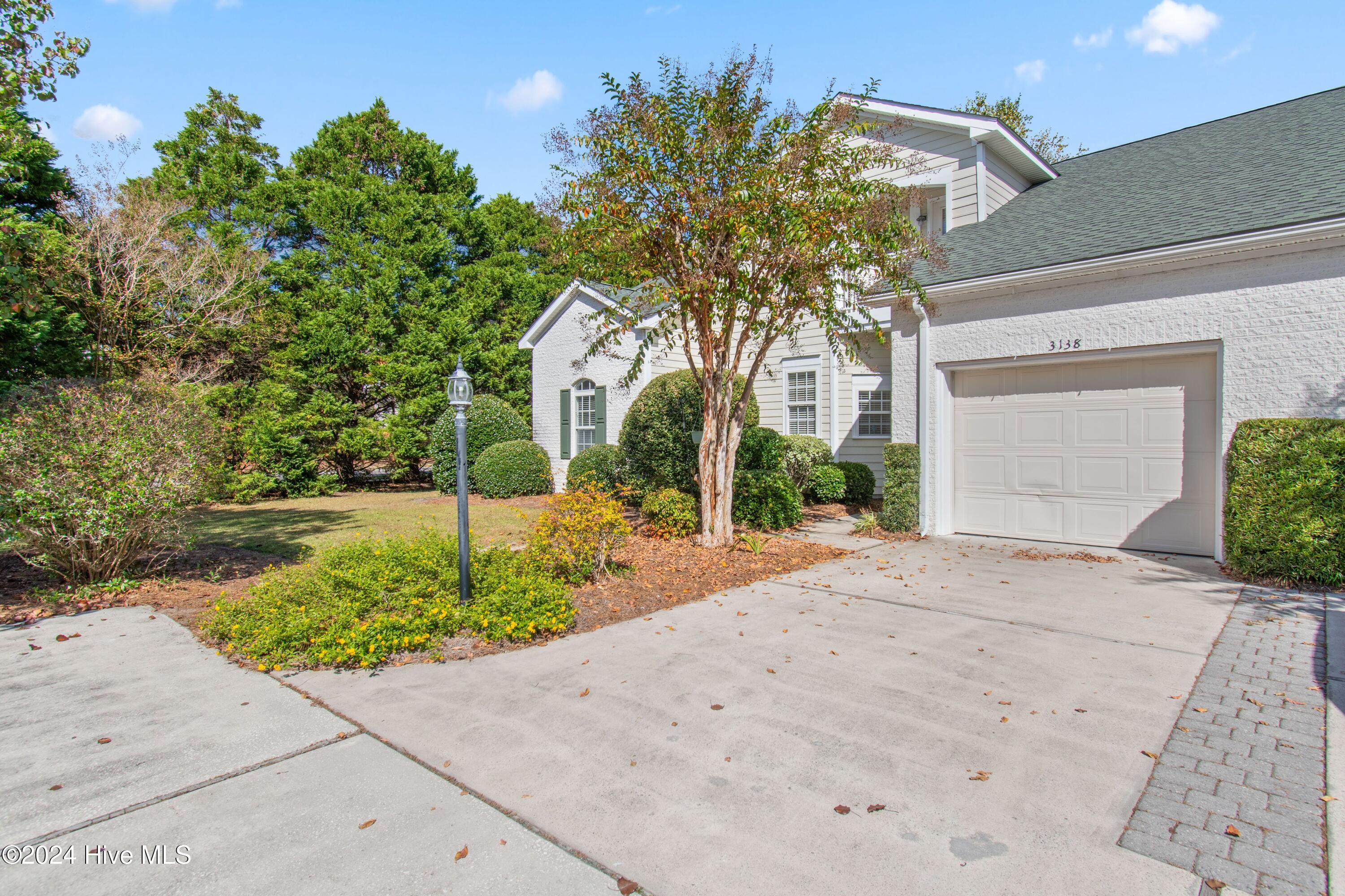 3138 Lakeside Commons Drive SE, 4