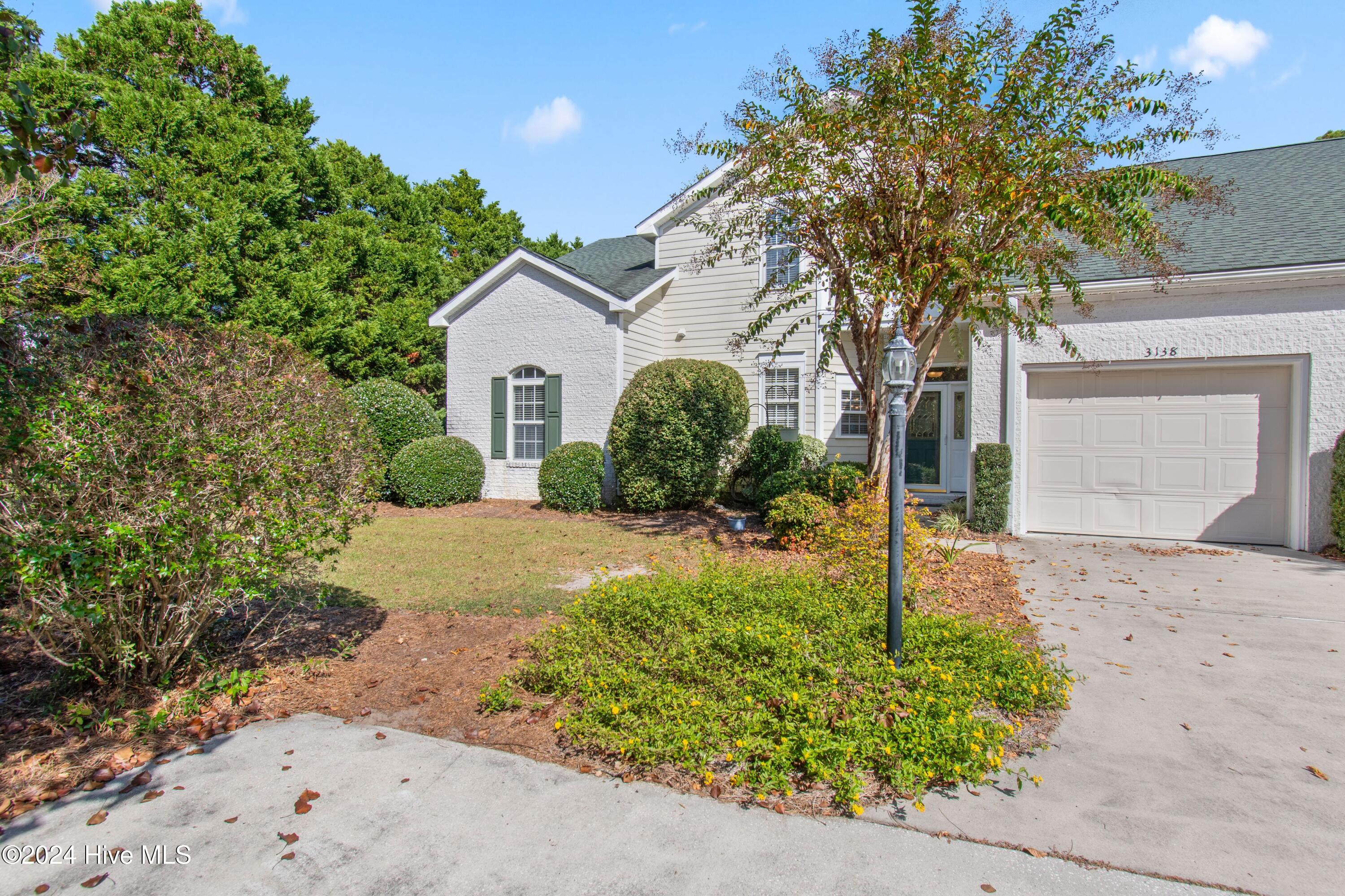 3138 Lakeside Commons Drive SE, 4