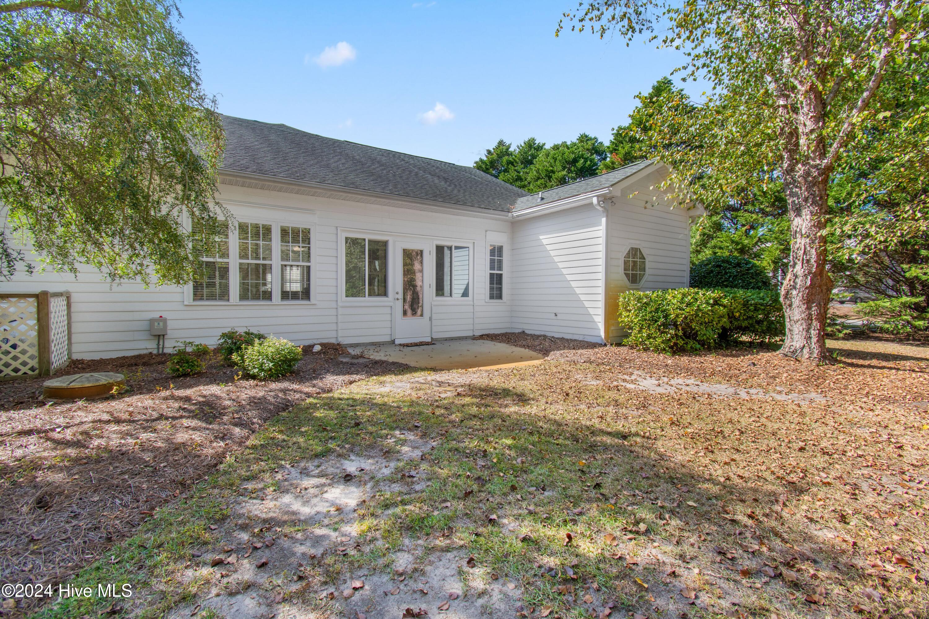 3138 Lakeside Commons Drive SE, 4