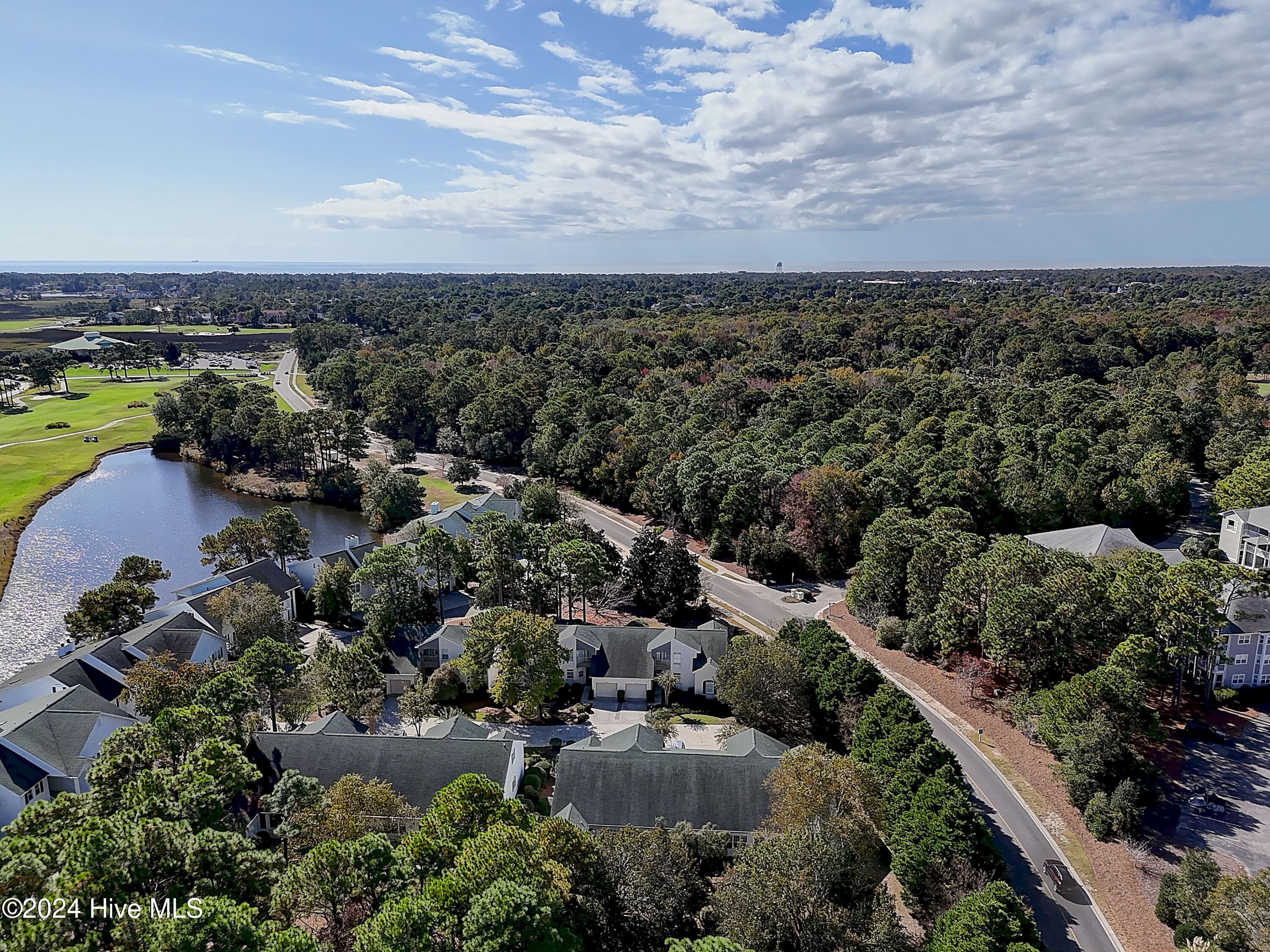 3138 Lakeside Commons Drive SE, 4