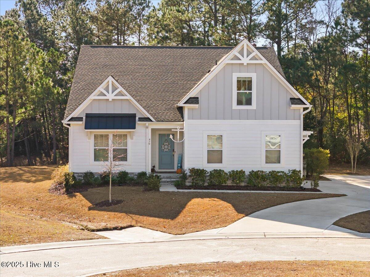 450 Deke Court SE