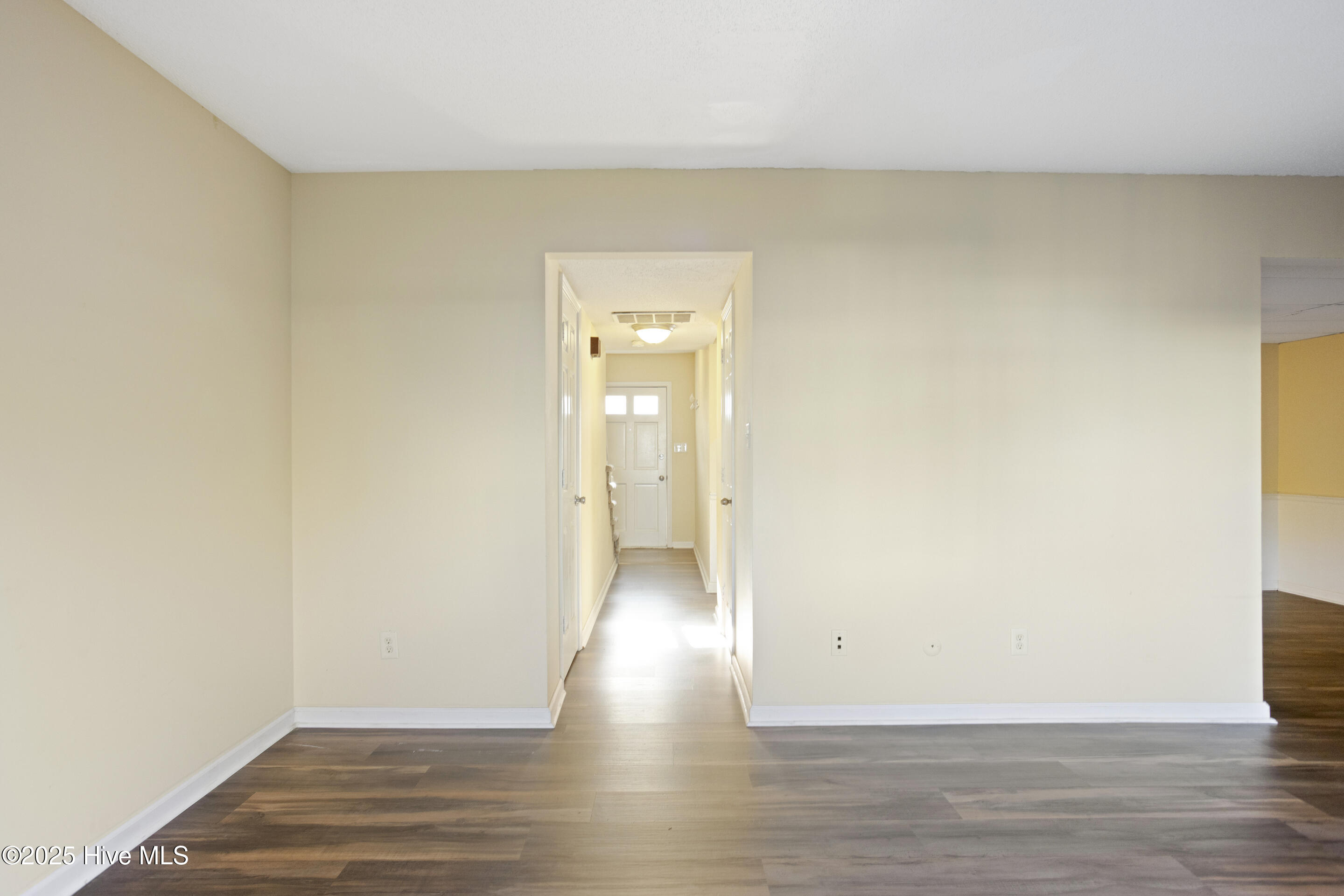 4905 Marlin Court
