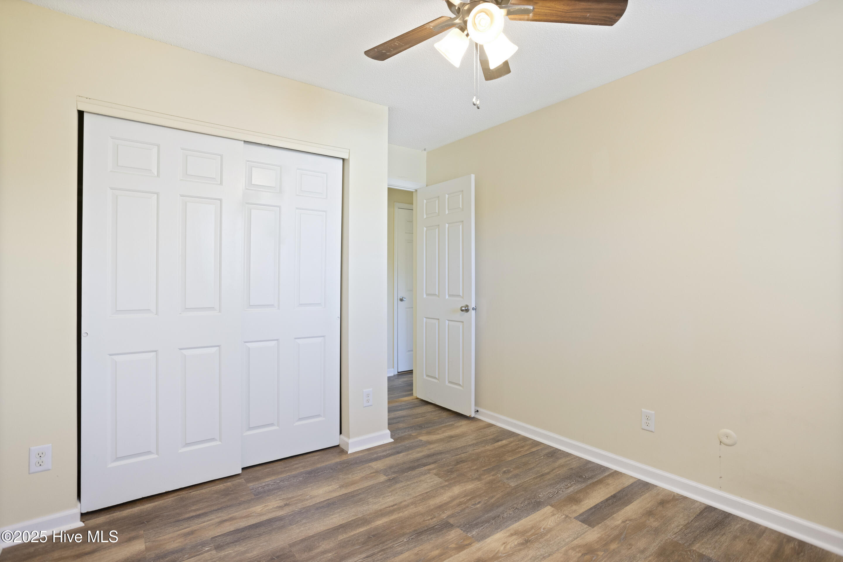 4905 Marlin Court