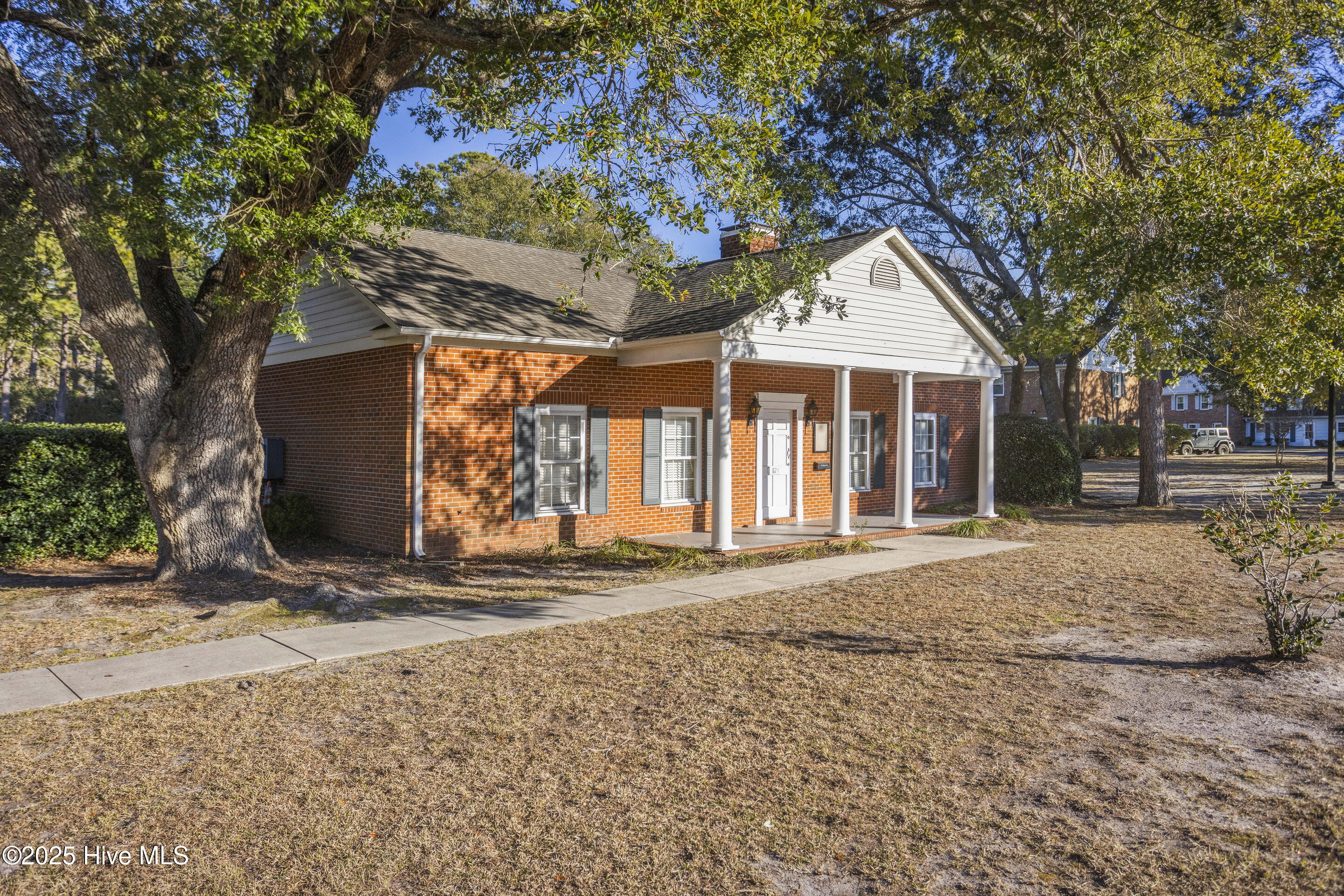 4905 Marlin Court