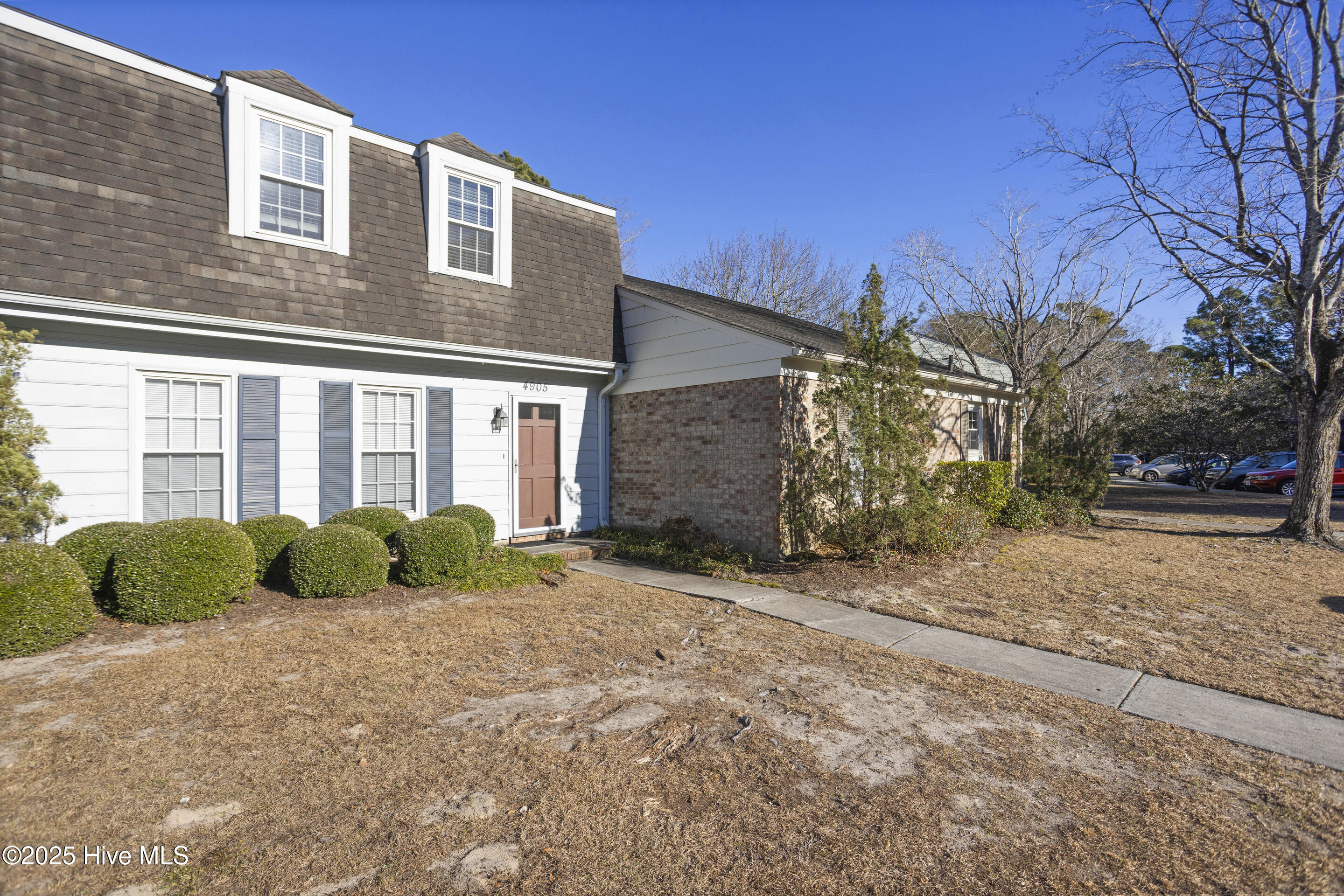 4905 Marlin Court