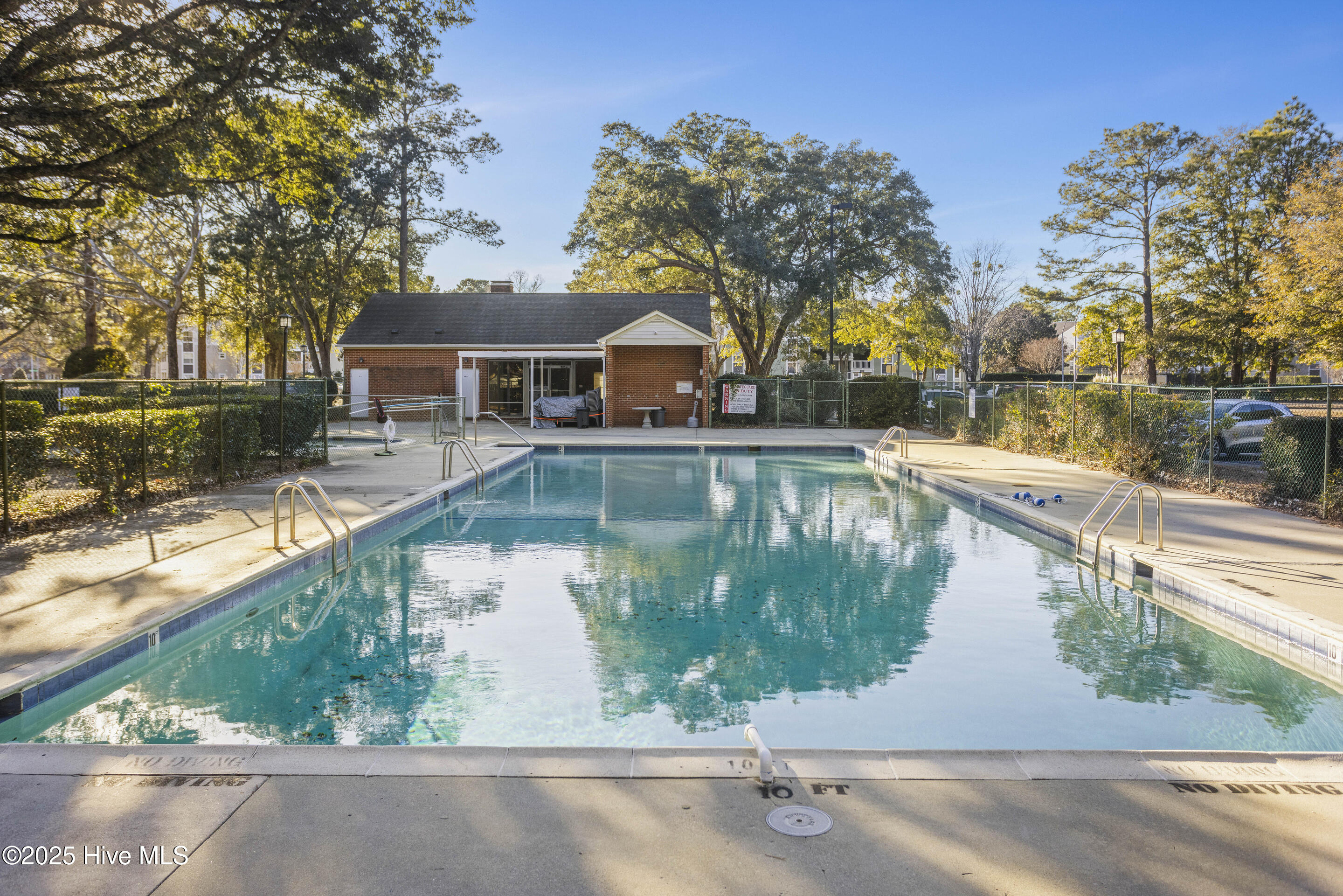 4905 Marlin Court