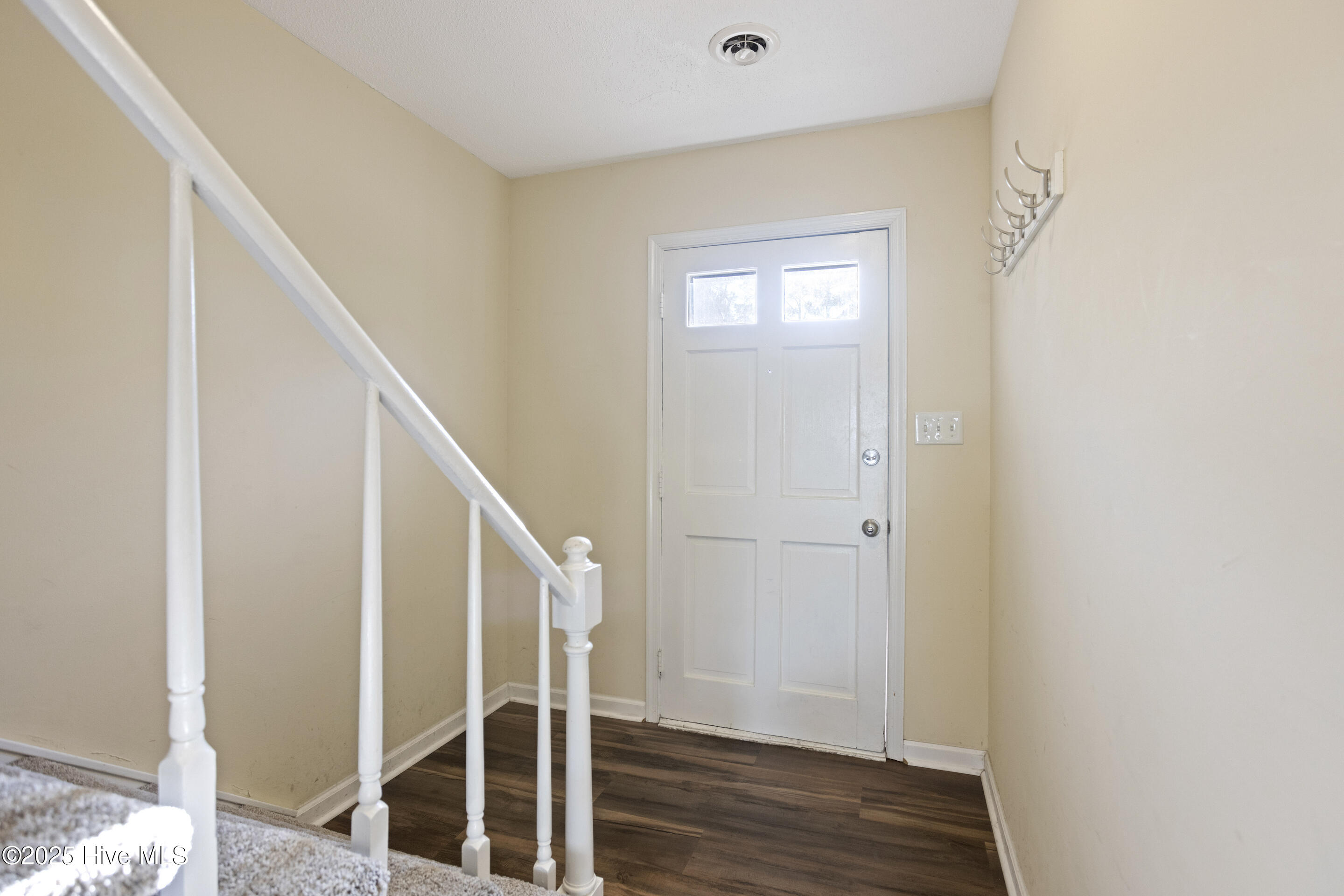 4905 Marlin Court