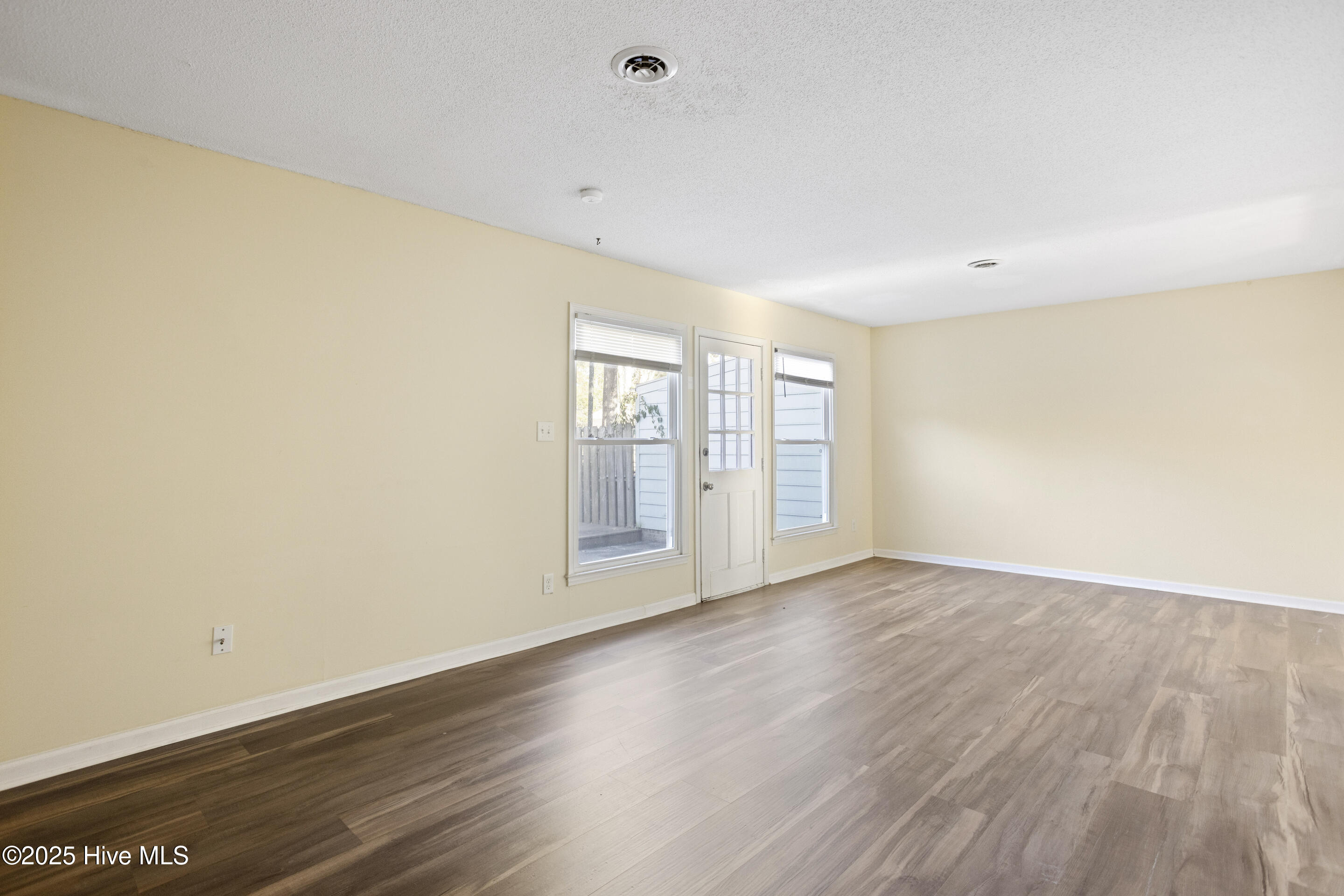 4905 Marlin Court