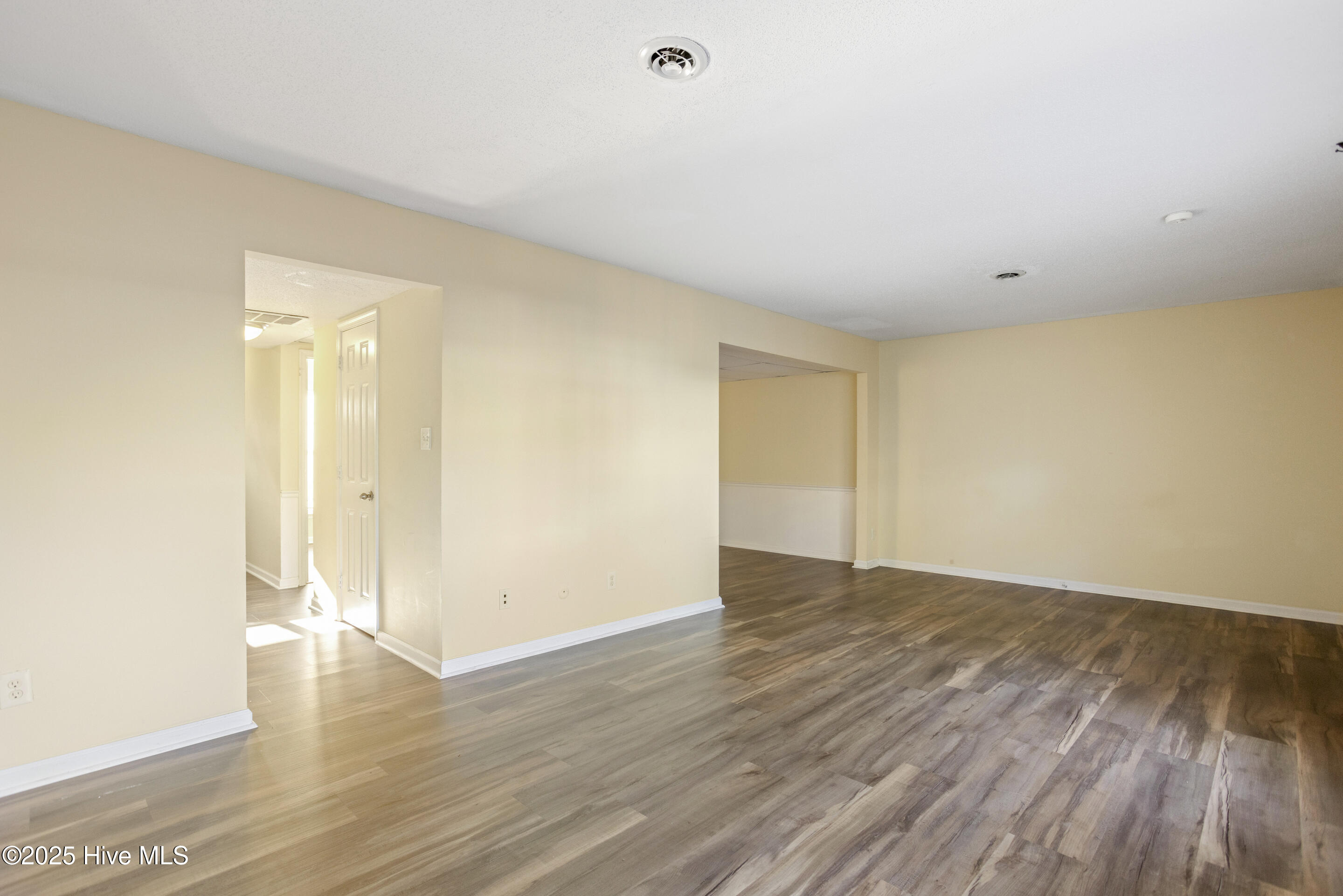 4905 Marlin Court