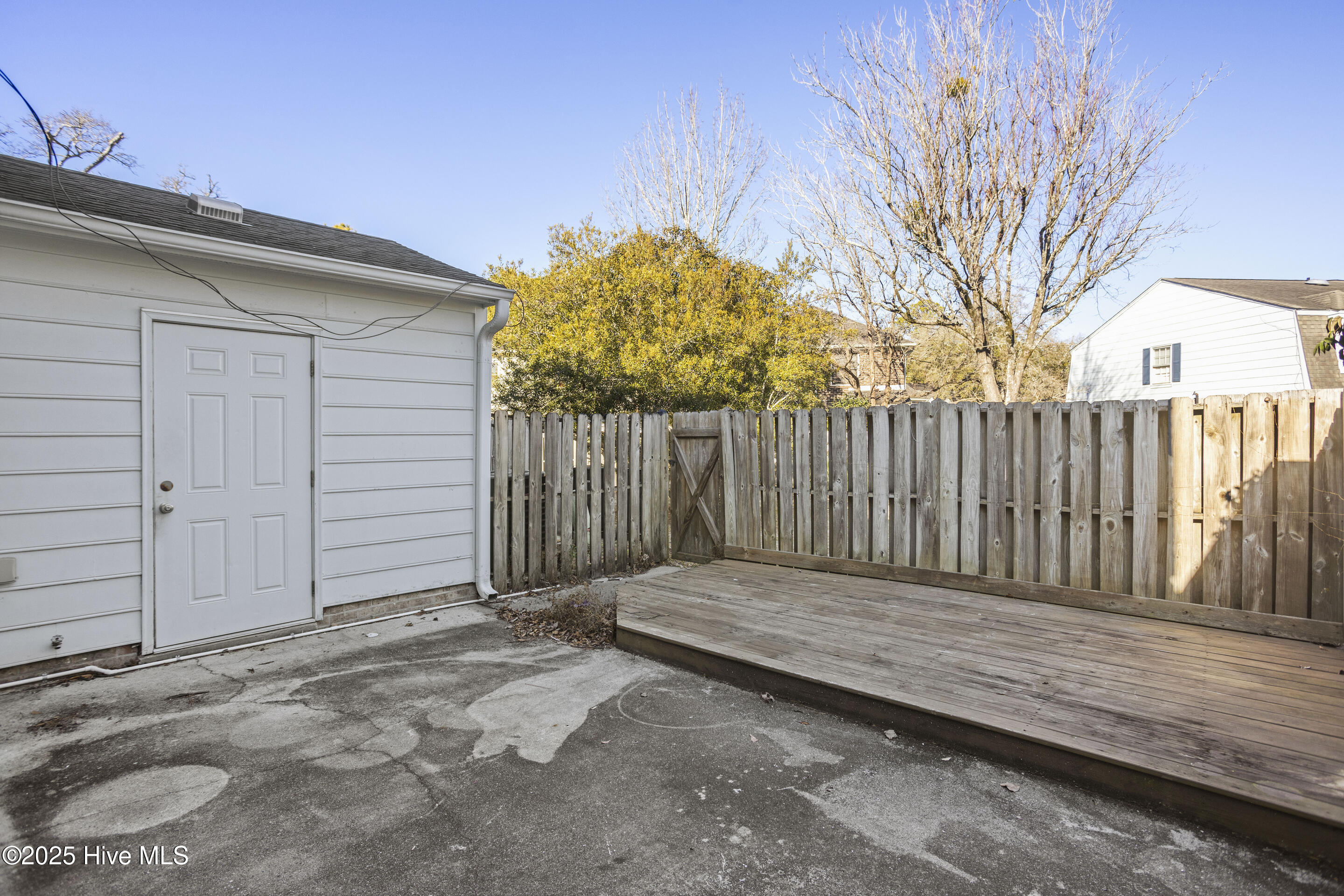 4905 Marlin Court