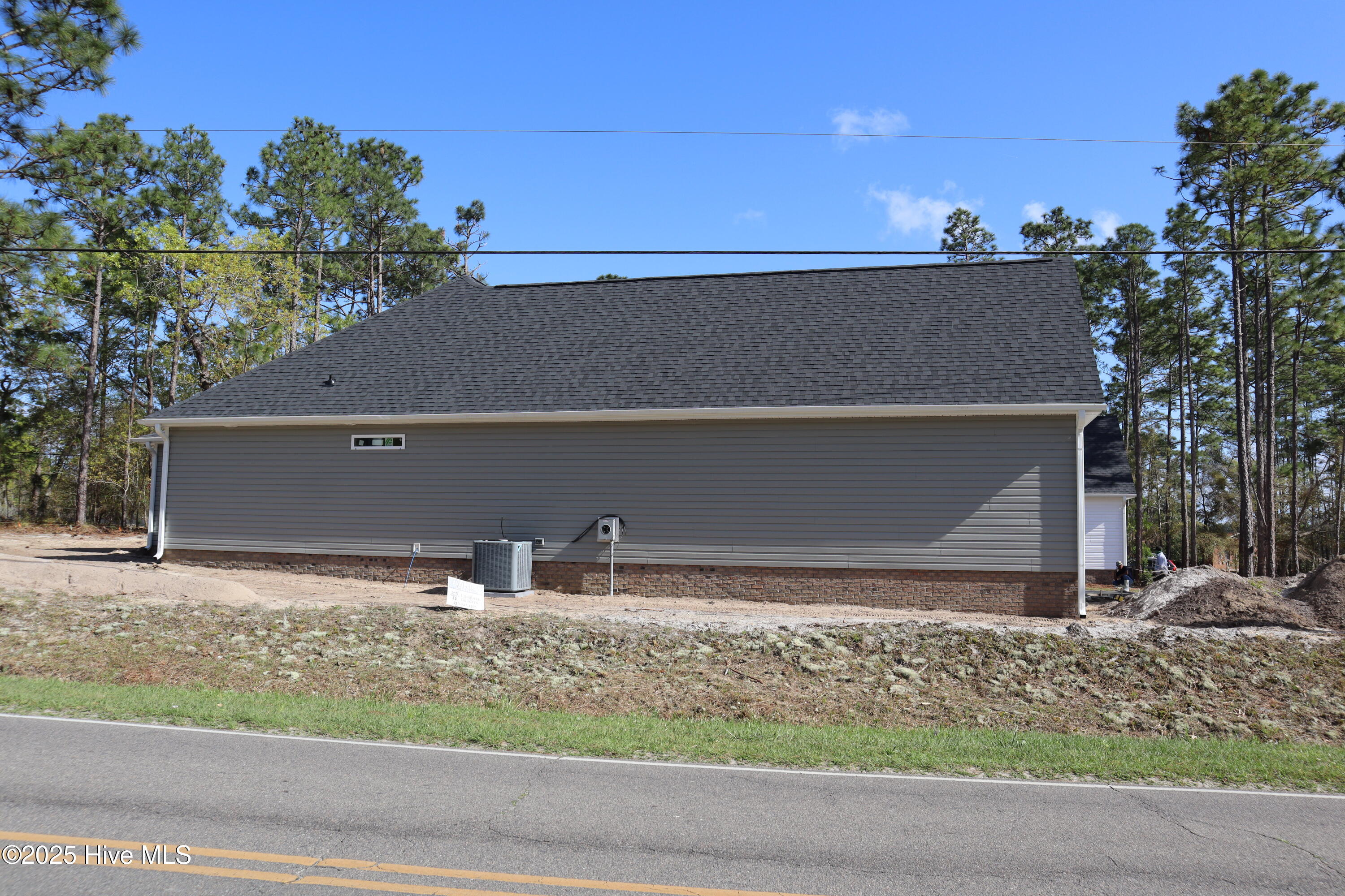 11 Pine Shore Drive