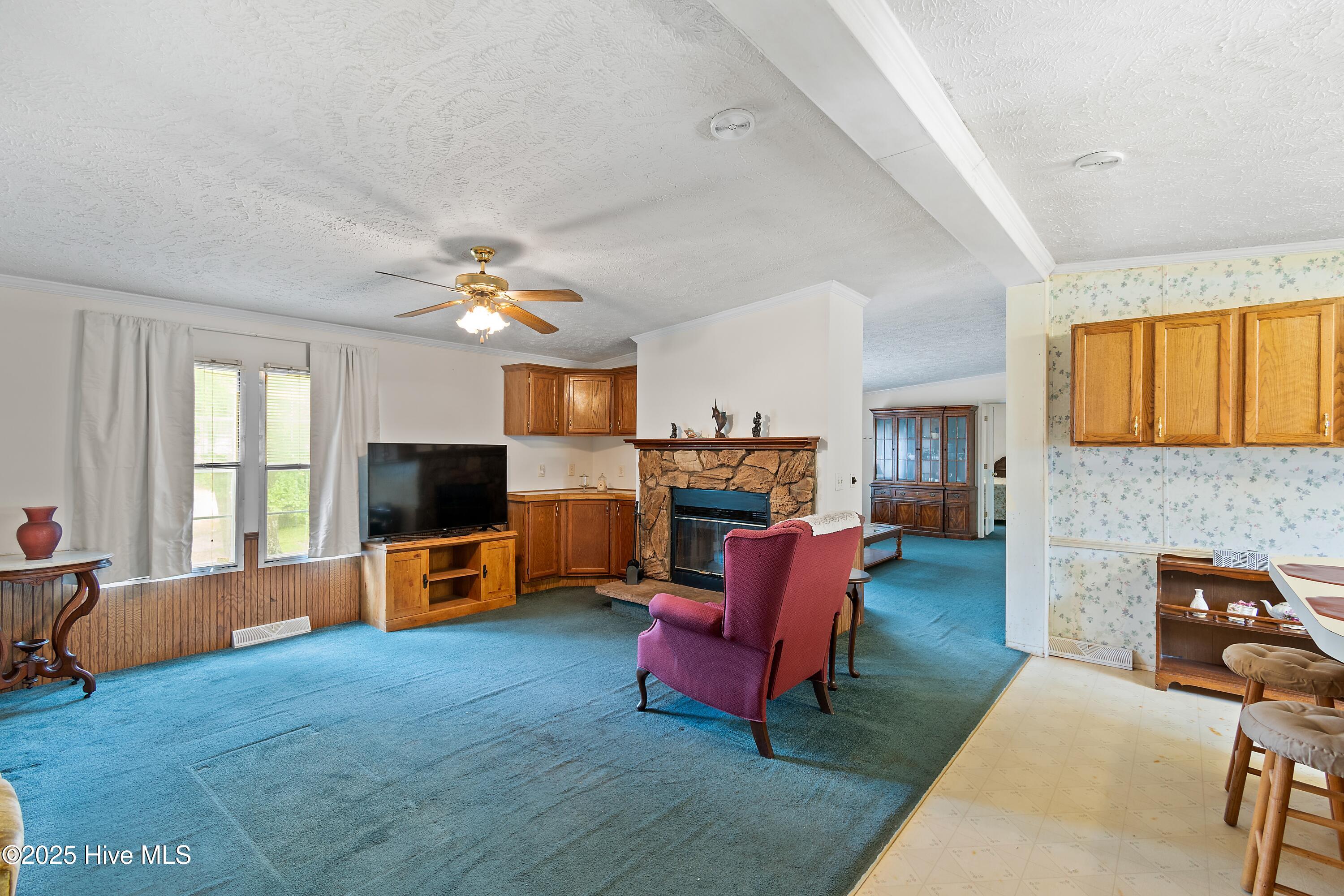 2166 Amy Drive SW
