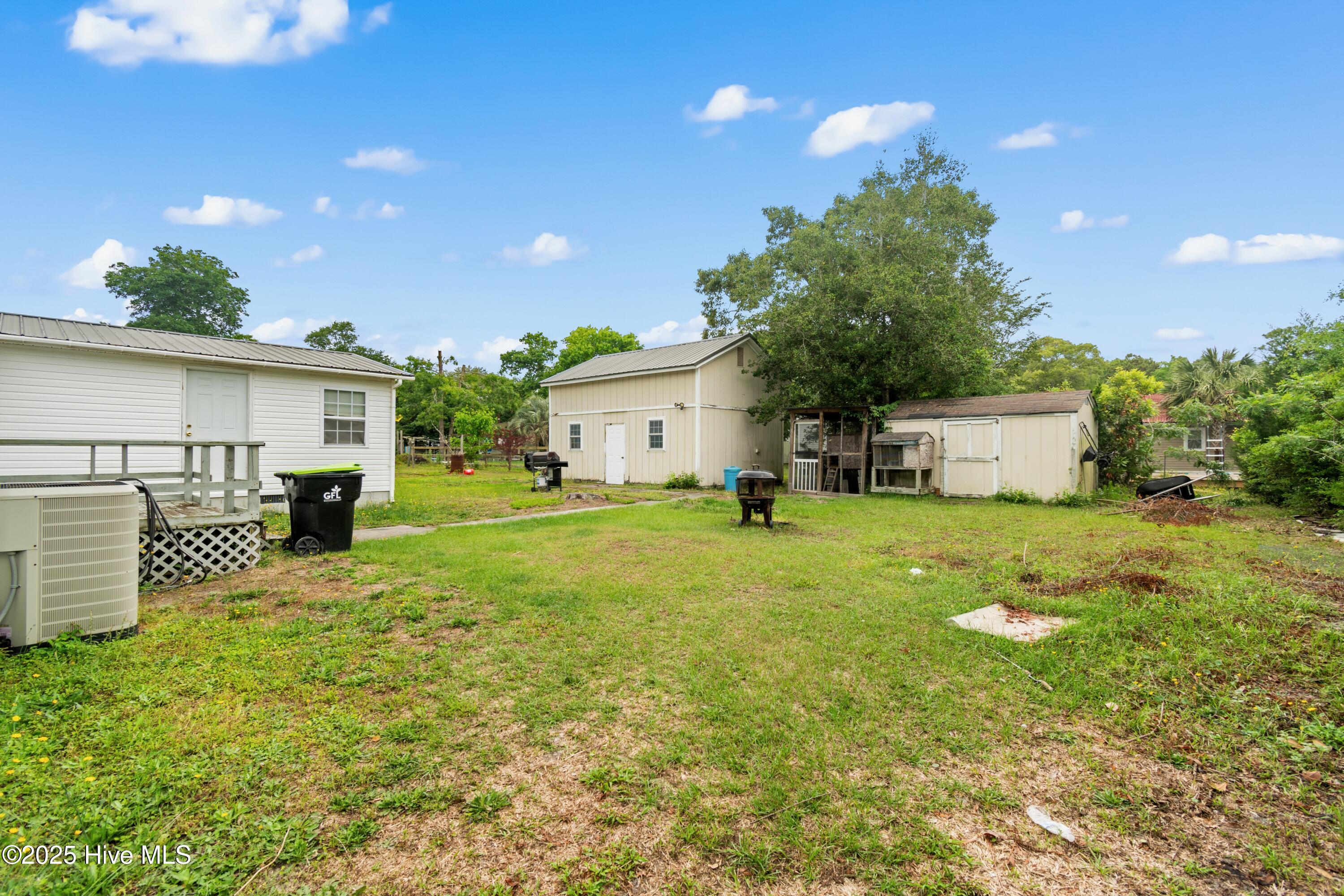 2166 Amy Drive SW