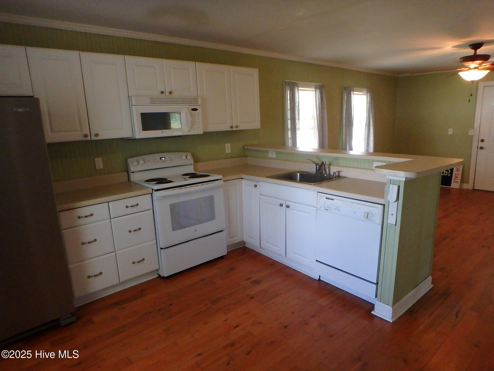 2400 Holden Beach Road SW